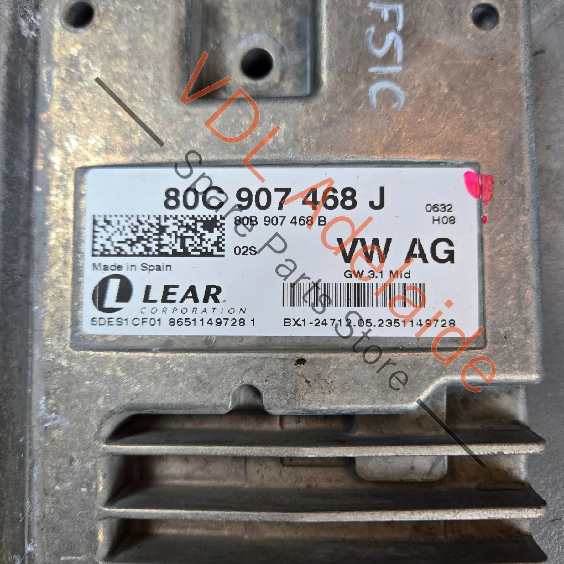 Audi Gateway GW 3.1 Mid Control Module 80C907468J - Image 2