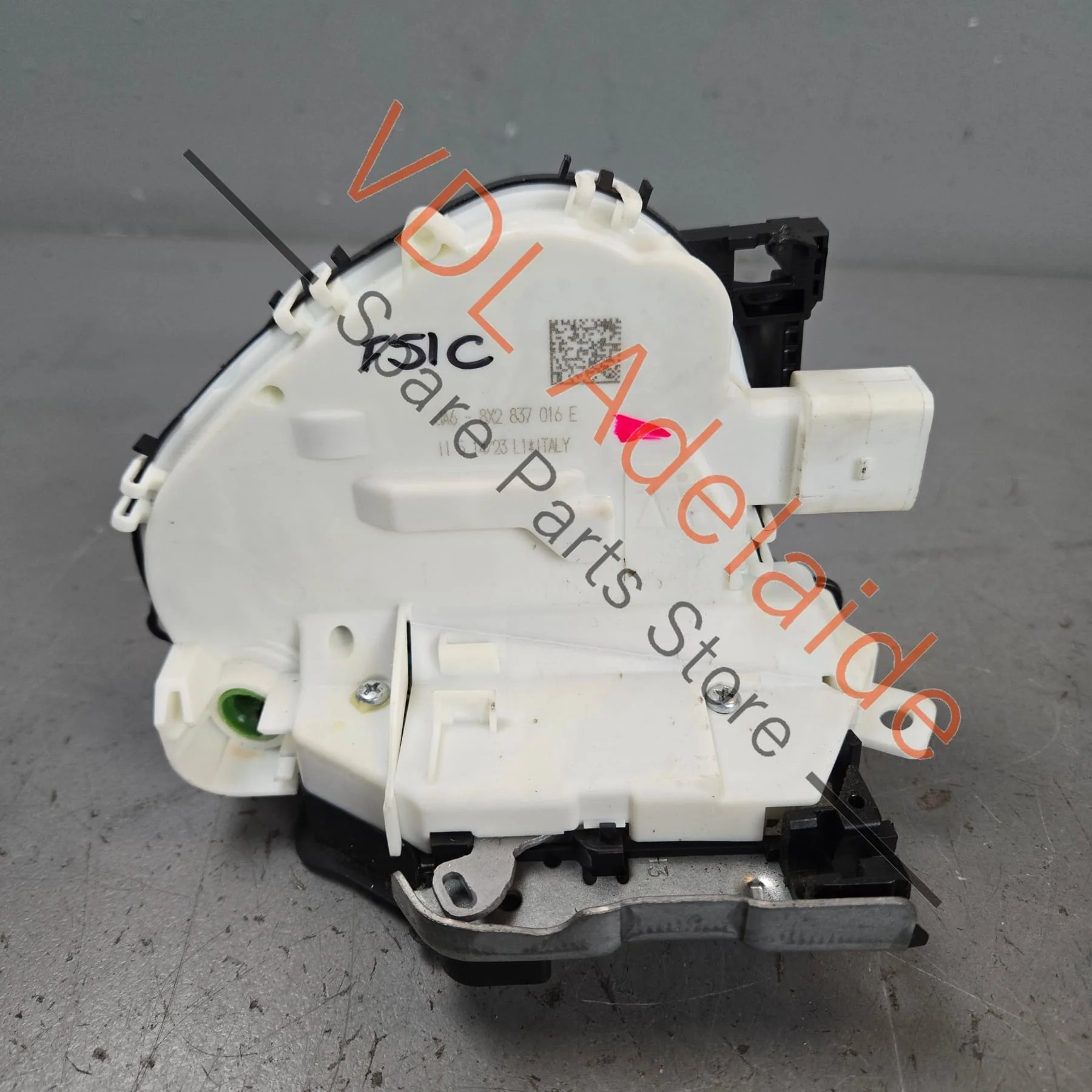 Audi A5 S5 RS5 B9 F5 Front Right Door Lock 8X2837016E