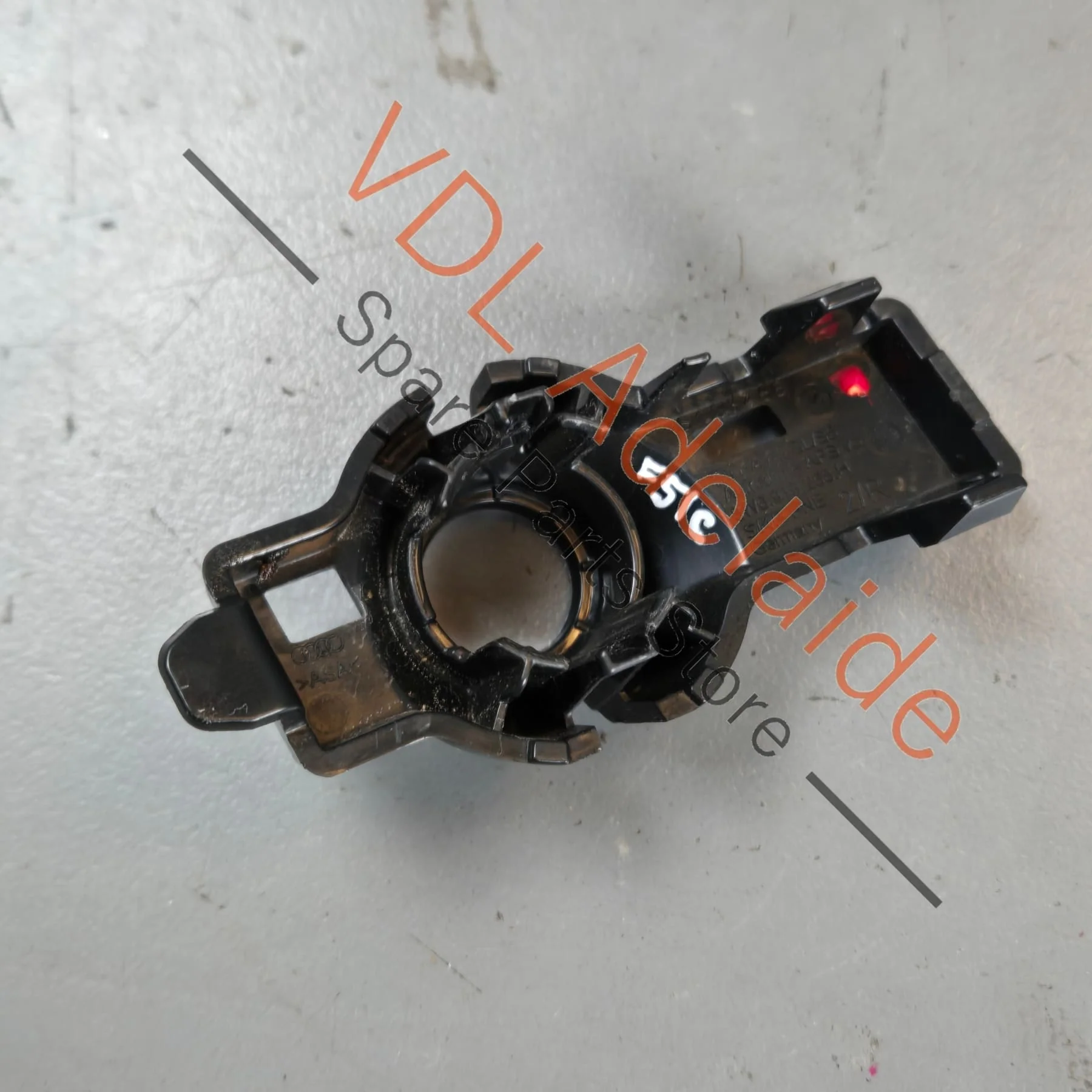 Audi A5 S5 Front Right Bumper Parking Sensor Bracket 8W6919268H - Image 4