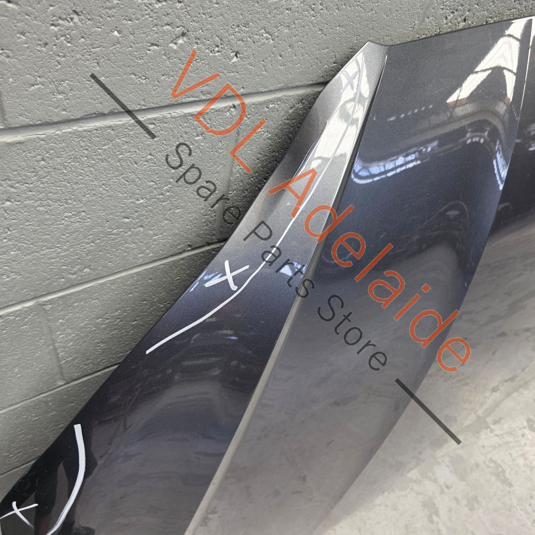 Audi A5 S5 RS5 B9 F5 Bonnet Panel **some damage** 8W6823029 - Image 4