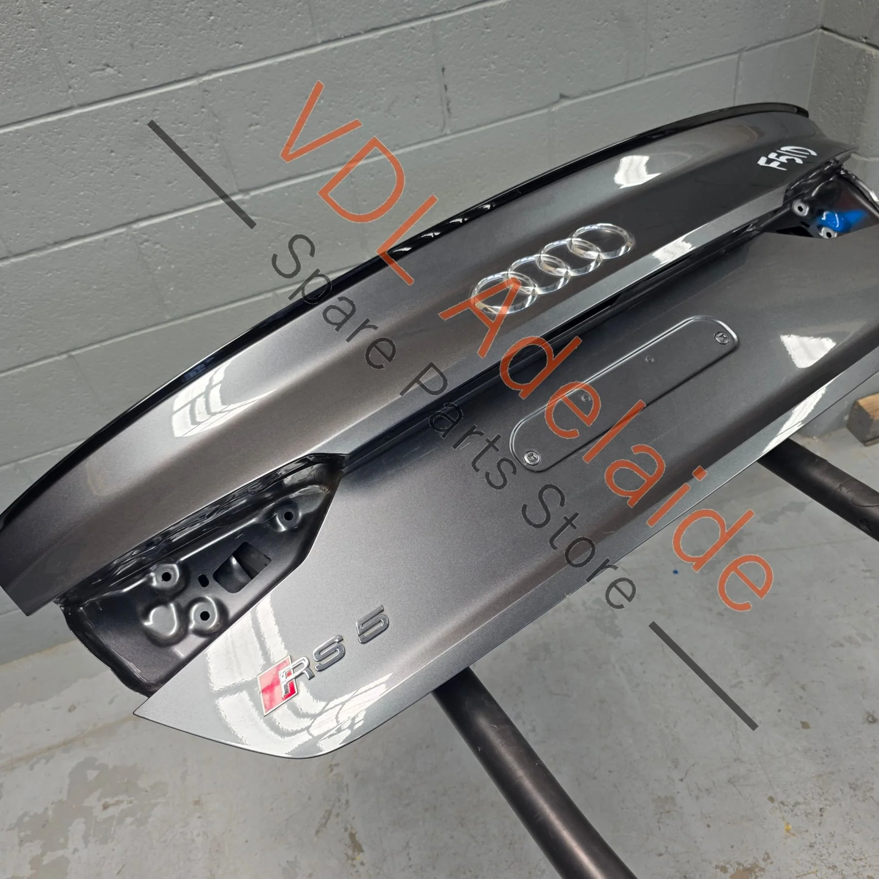 Audi A5 S5 RS5 Rear Trunk Boot Panel with Factory Spoiler Daytona Grey Pearl LZ7S/6Y/Z7S 8W6827933B GRU 8W6827025E