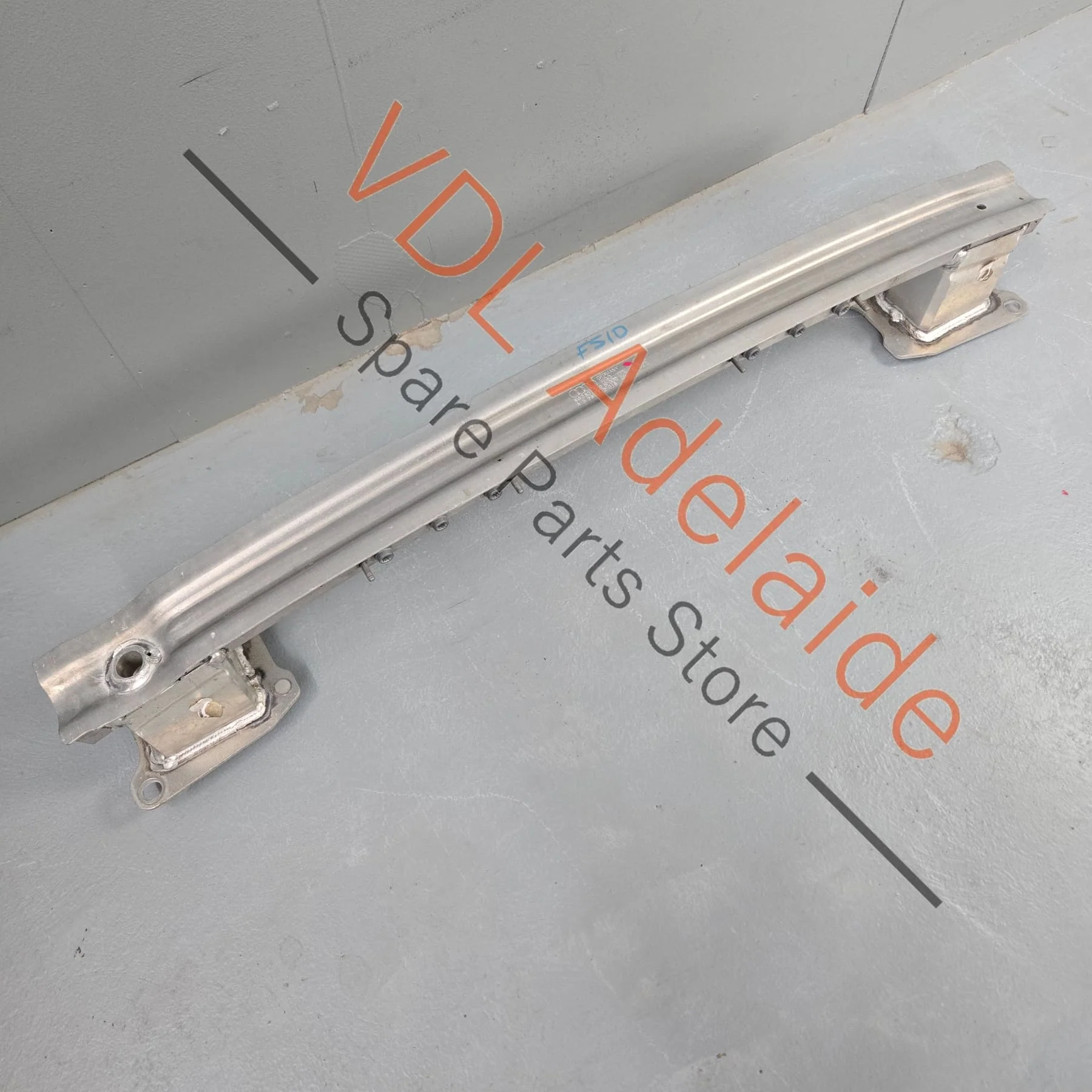 Audi RS4 RS5 F5 B9 Rear Bumper Carrier Reo Bar 8W0807309B 8W0807309H