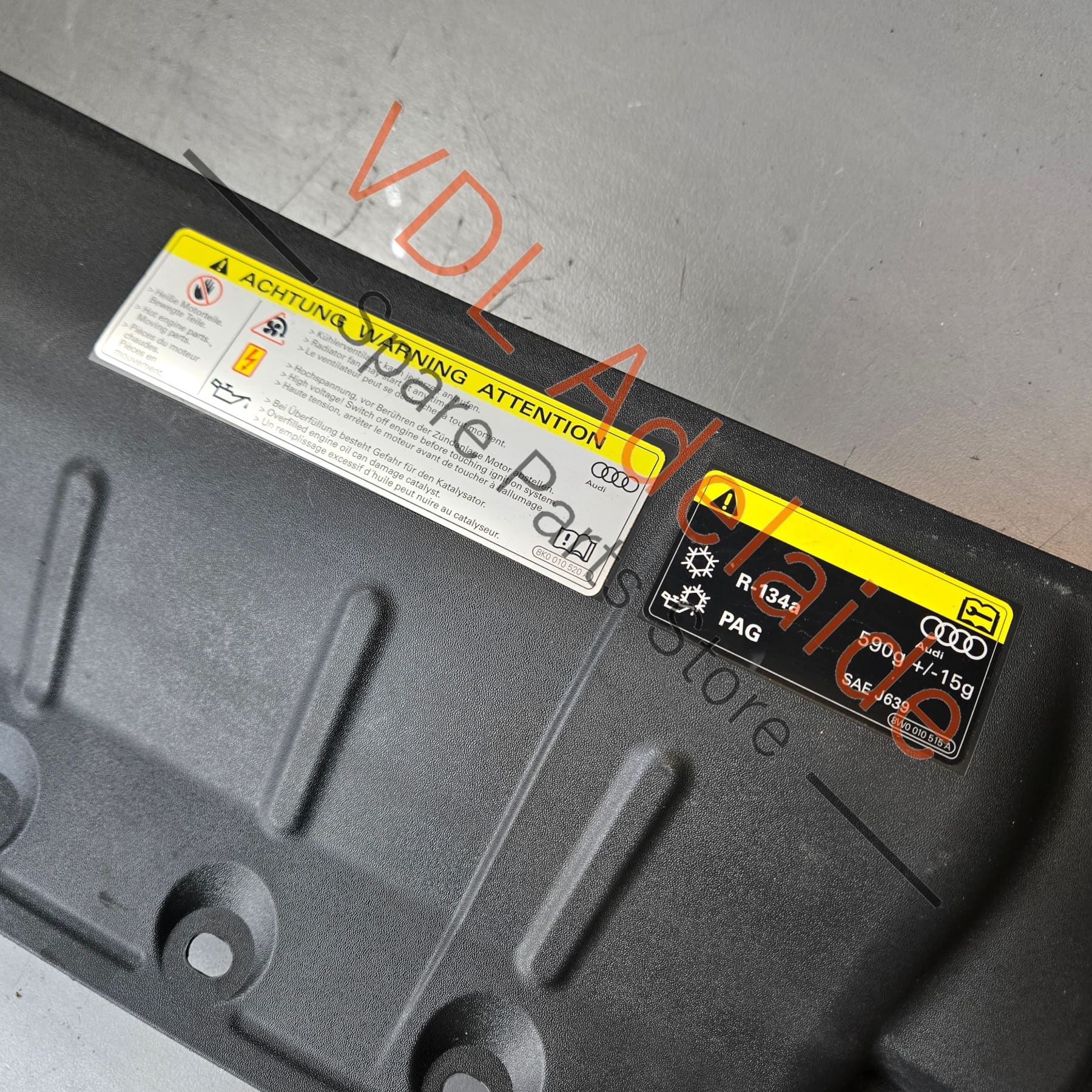 Audi A5 S5 RS5 Radiator Trim Cover 8W6807081A 9B9 - Image 2