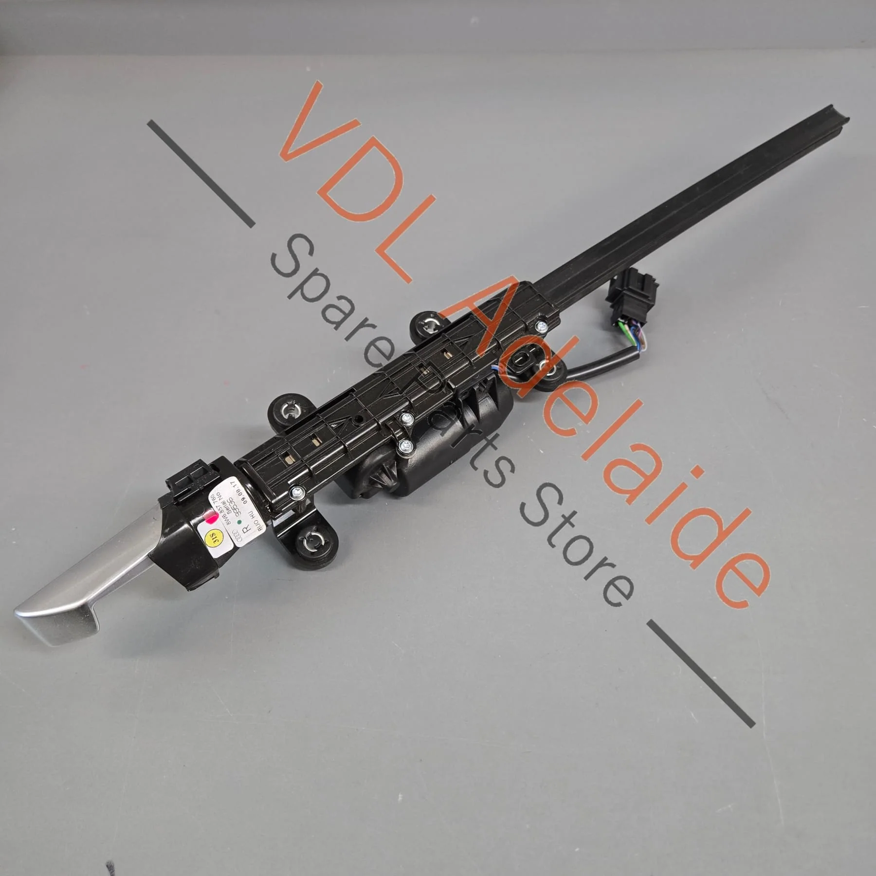 Audi A5 F5 Coupe Right Front Seatbelt Ready Assistant Motor 8W6857760 3Q7 - Image 3
