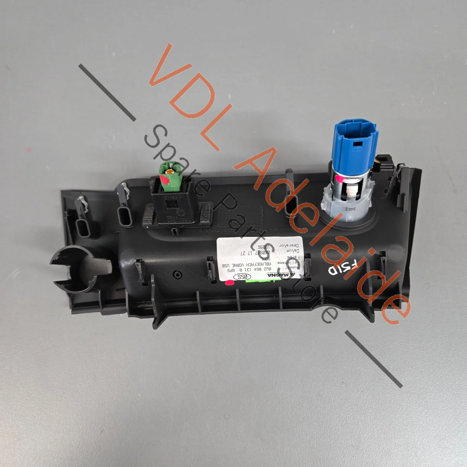 Audi RS5 F5 B9 F5 Centre Console Storage Compartment for RHD with USB Jack 8W2864131B - Image 4