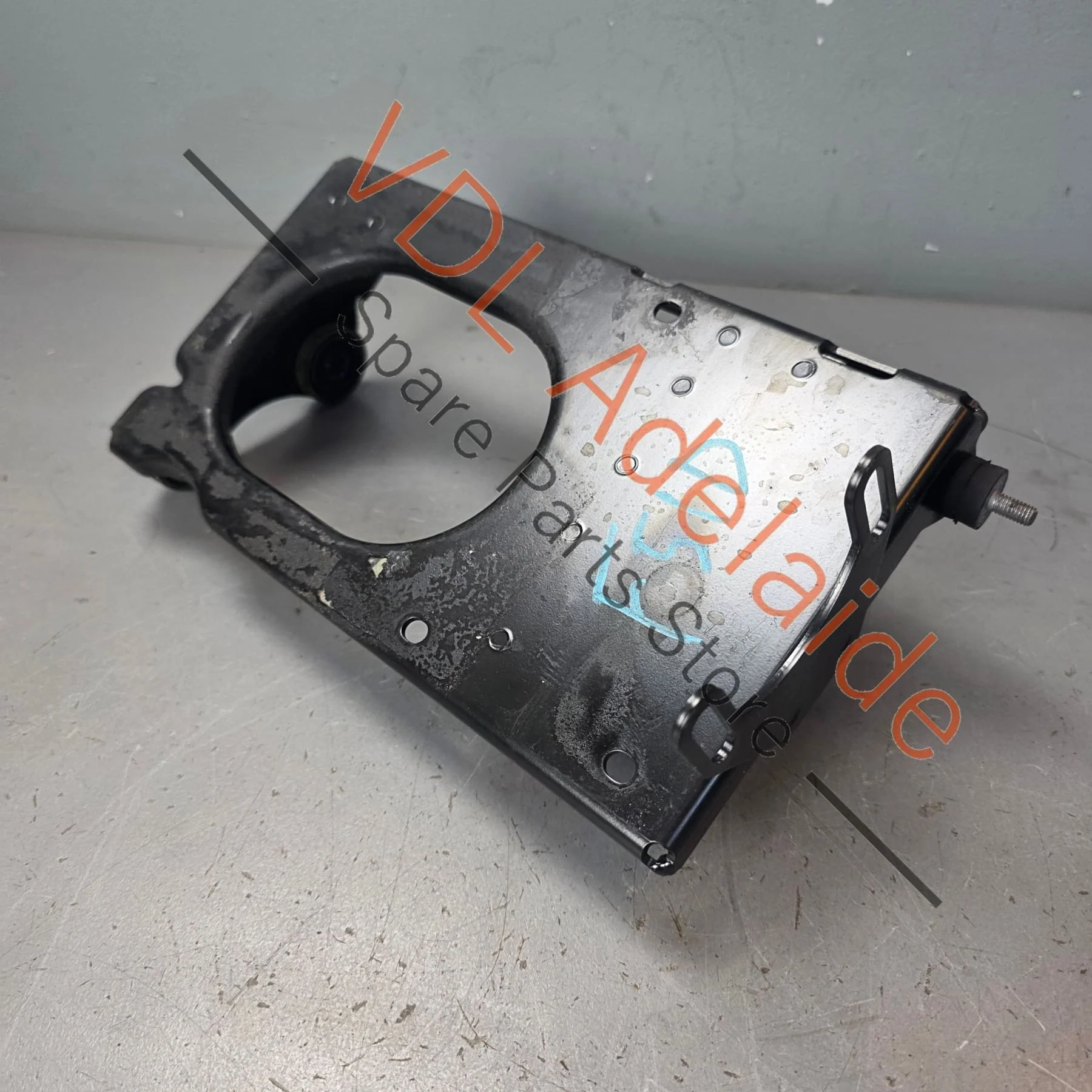 Audi RS5 F5 B9 RS4 Water to Air Intercooler Mounting Bracket 8W0145261