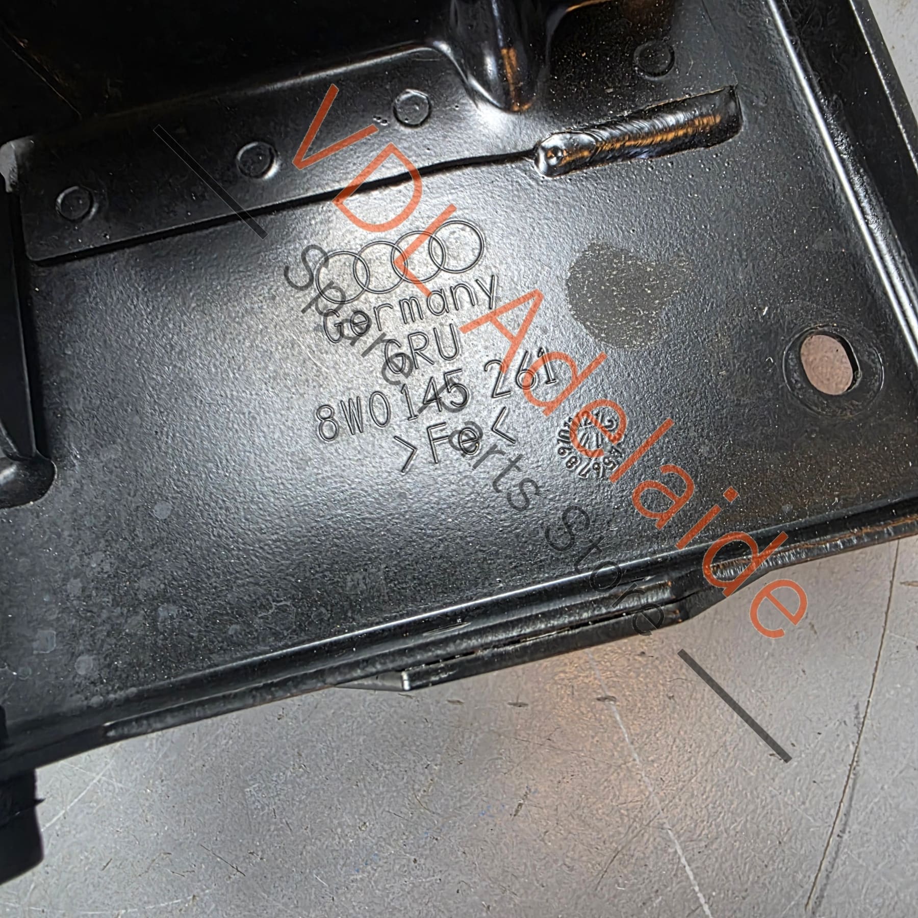 Audi RS5 F5 B9 RS4 Water to Air Intercooler Mounting Bracket 8W0145261 - Image 3