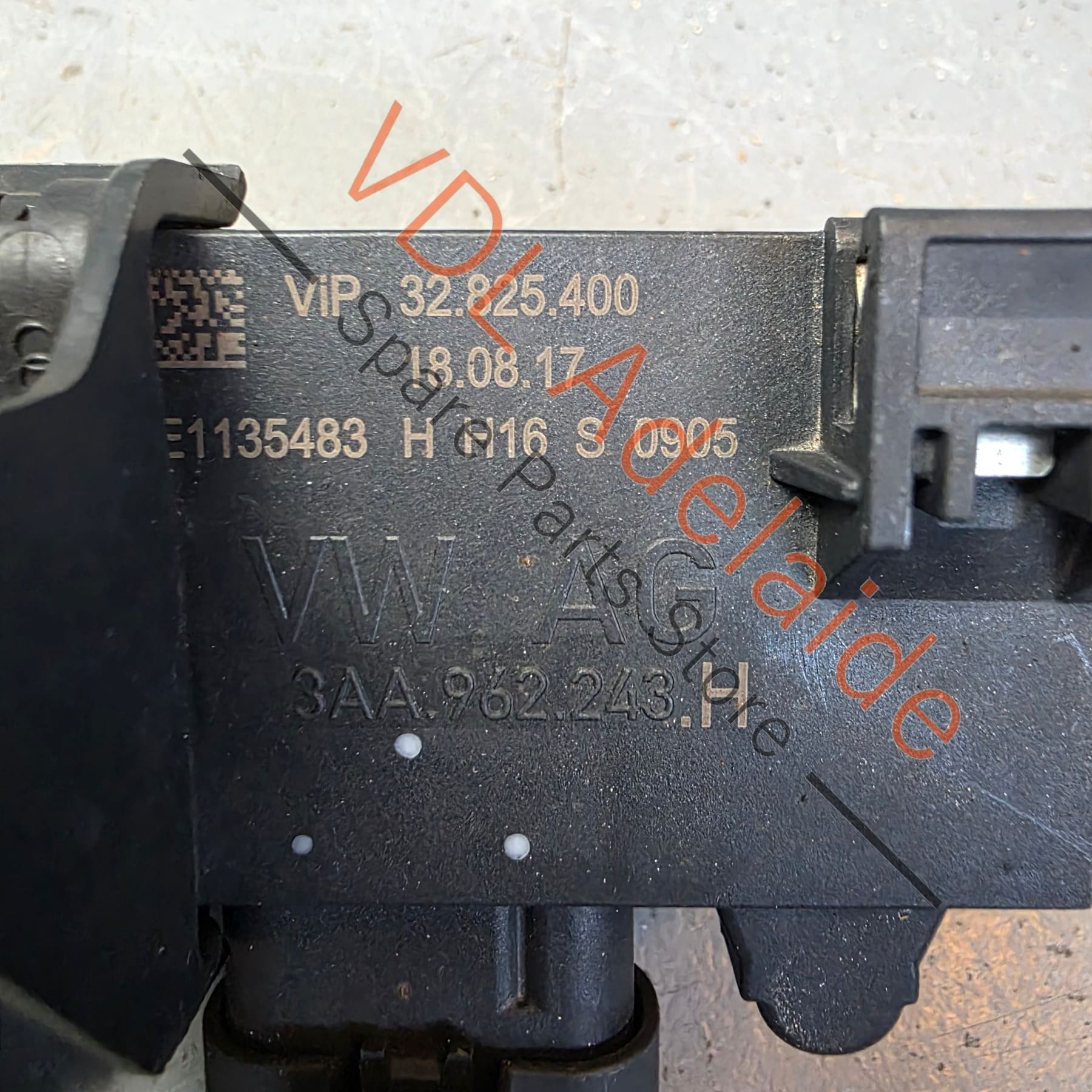 Audi VW 3AA962243H Rear Bumper Control Unit for Boot Trunk Opening w Sensor 8W0962239 - Image 4