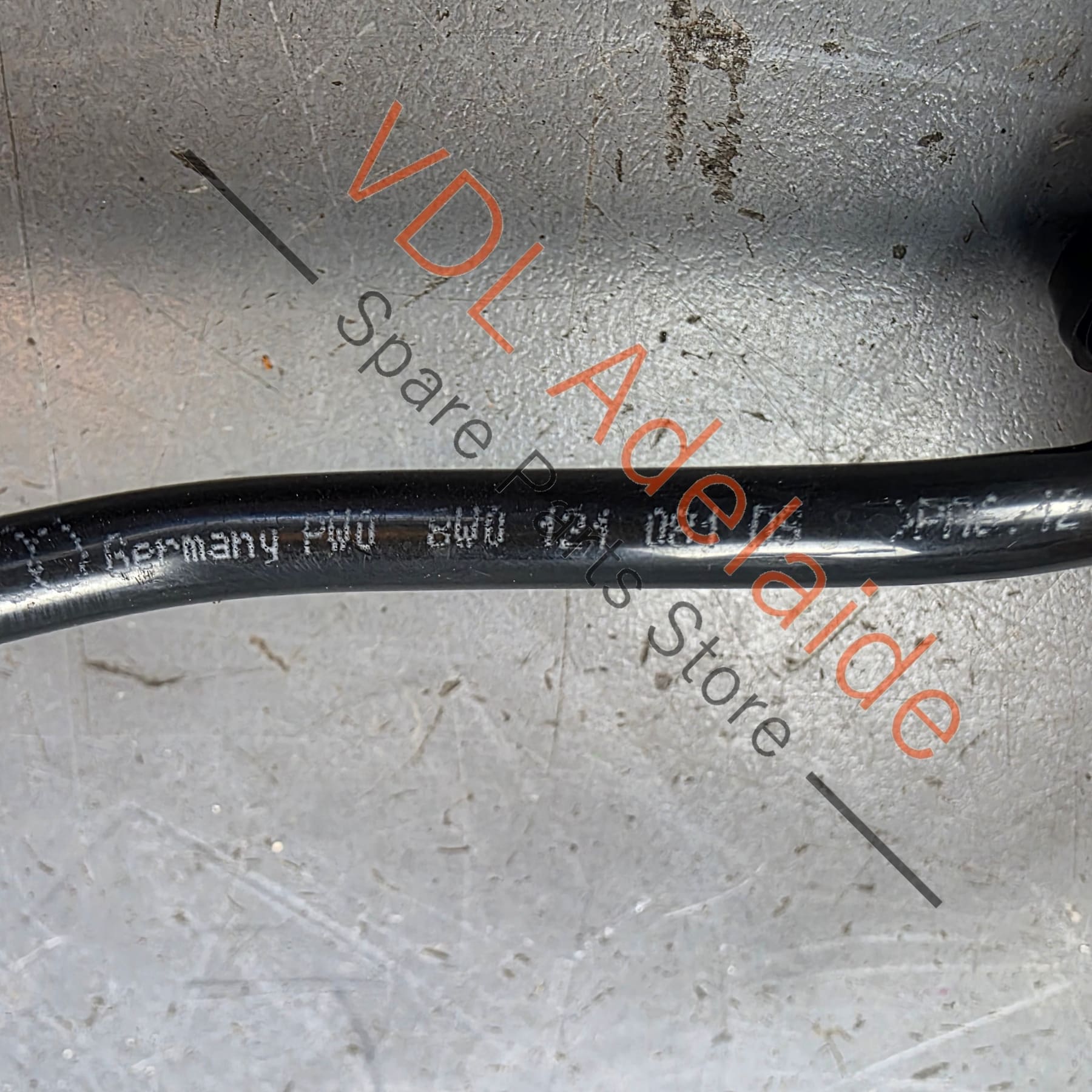 Audi RS4 RS5 Coolant Breather Bleeder Hose 8W0121081Q / 8W0121081DS 8W0122293DL - Image 3