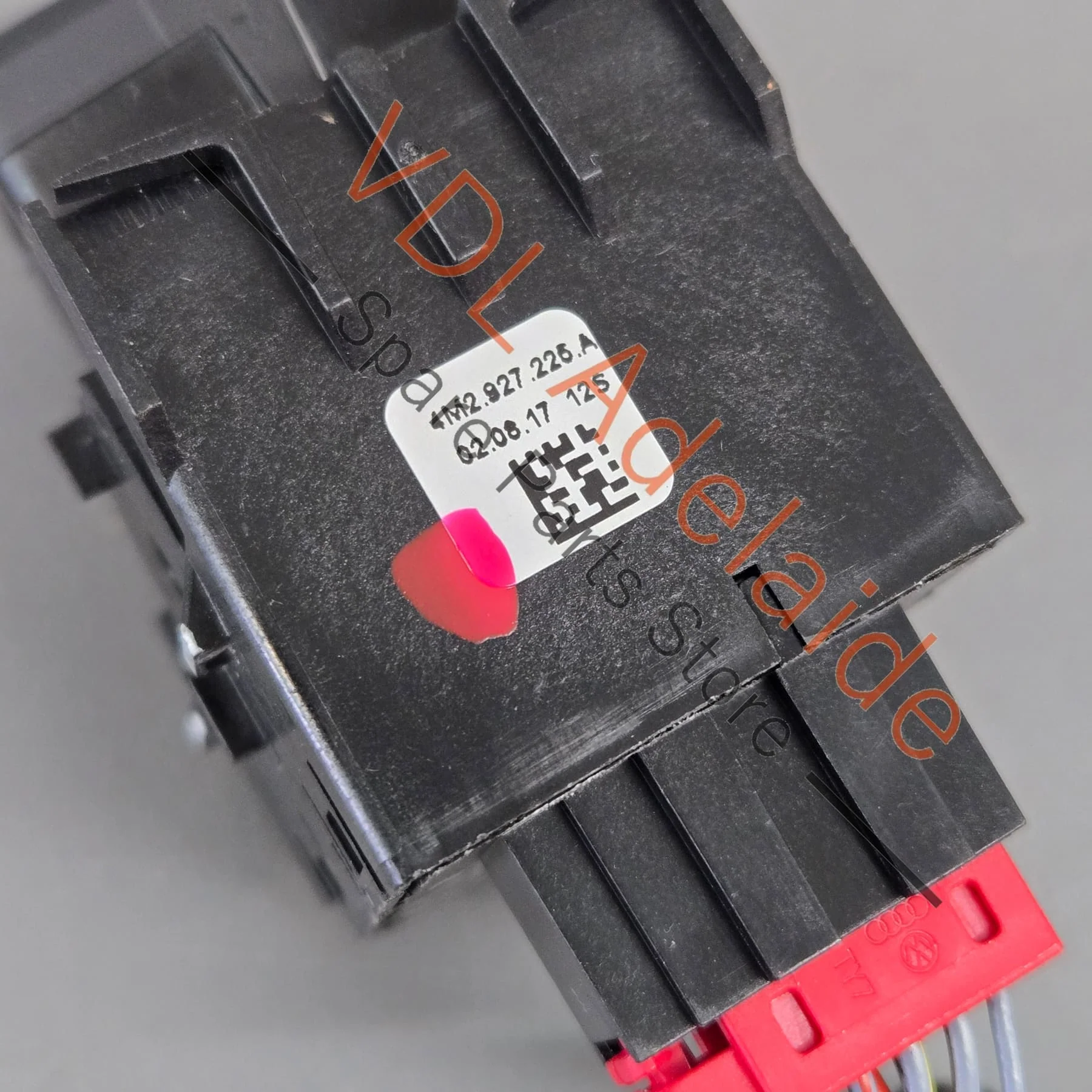 Audi A4 S4 B9 Switch for Electric Handbrake Park Brake EPB 4M2927225A - Image 4