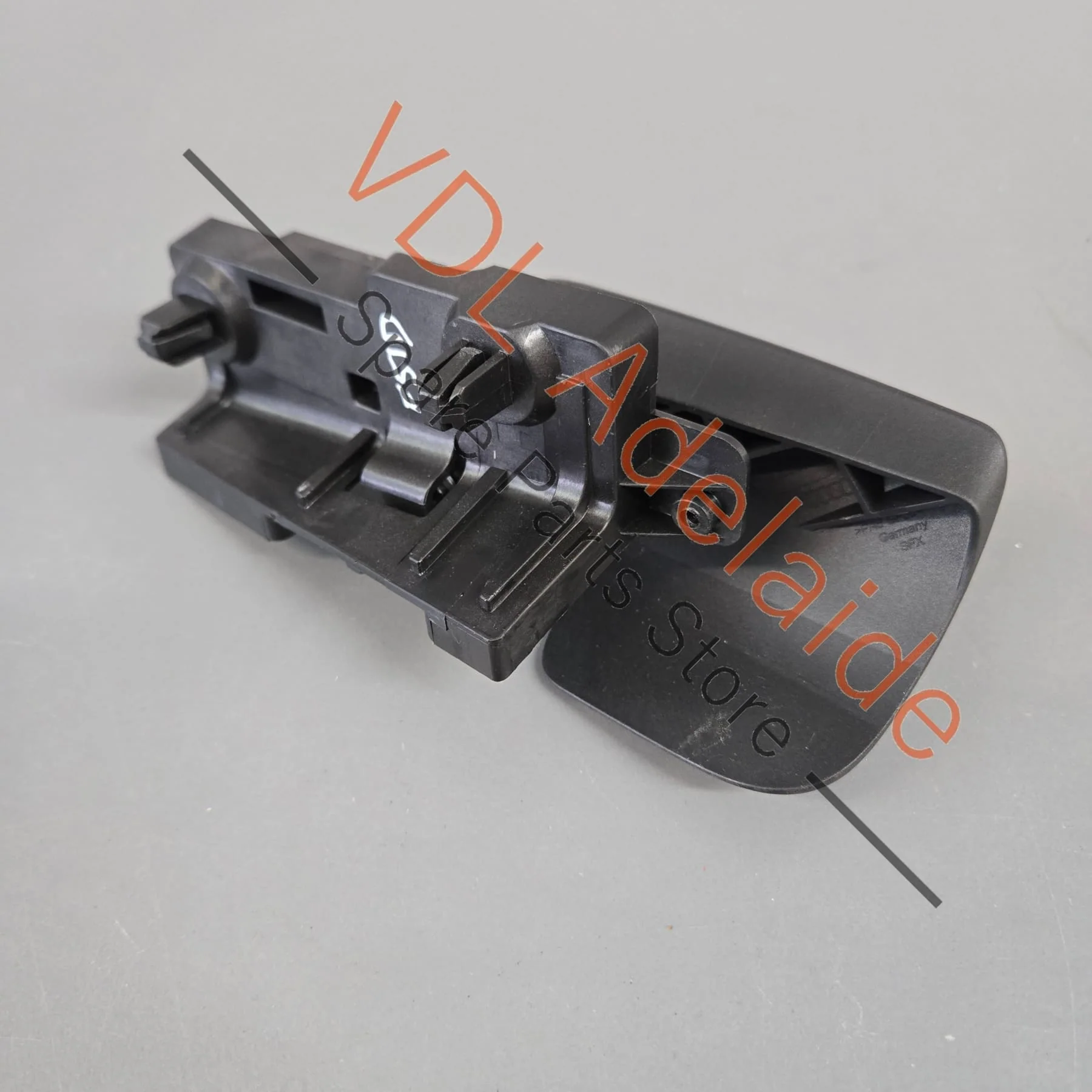 Audi A4 A5 Bonnet Release Handle Lever 8W2823533C - Image 3