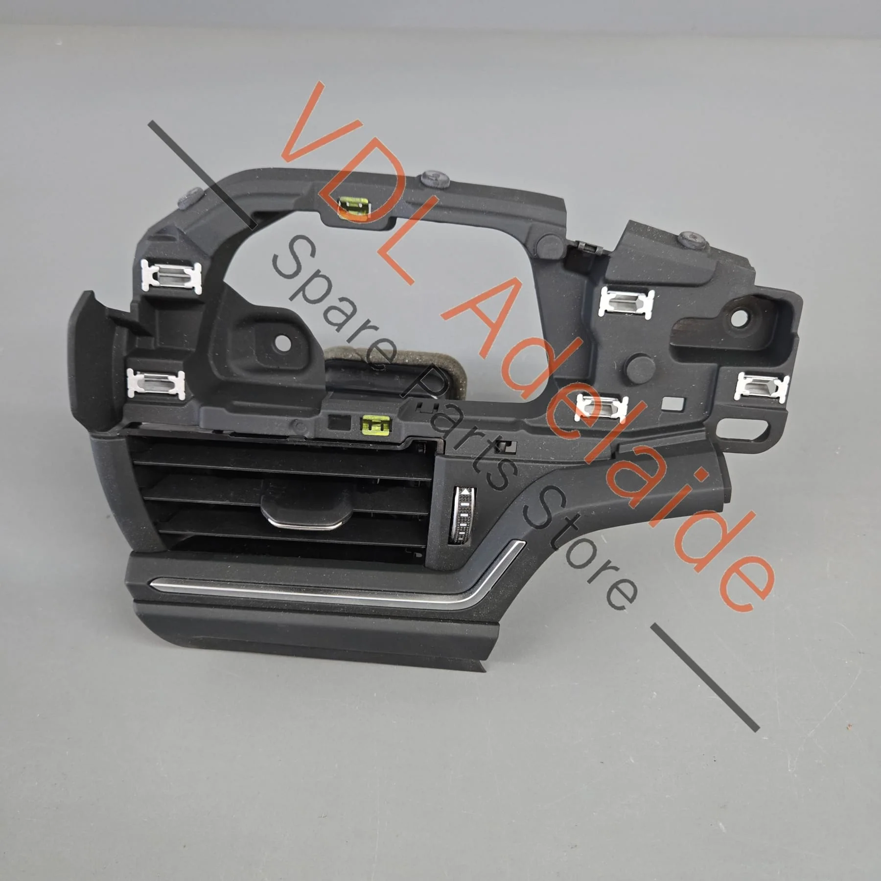 Audi A4 S4 B9 RHS Right Dashboard Air Vent for Air Conditioning 8W0820902B