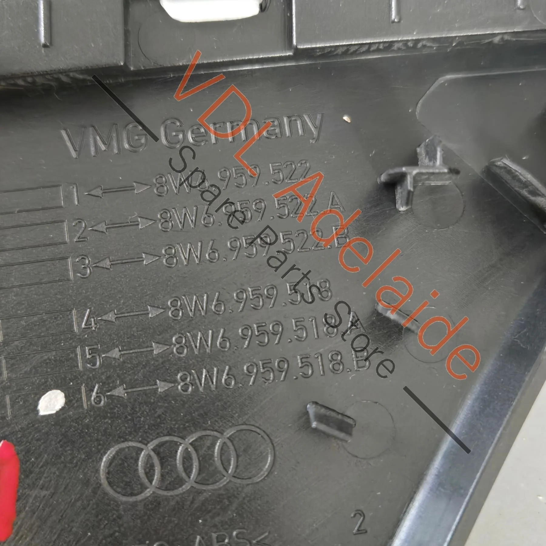 Audi RS4 RS5 B9 Interior Door Handle Right 8W6837020C 4PK - Image 5