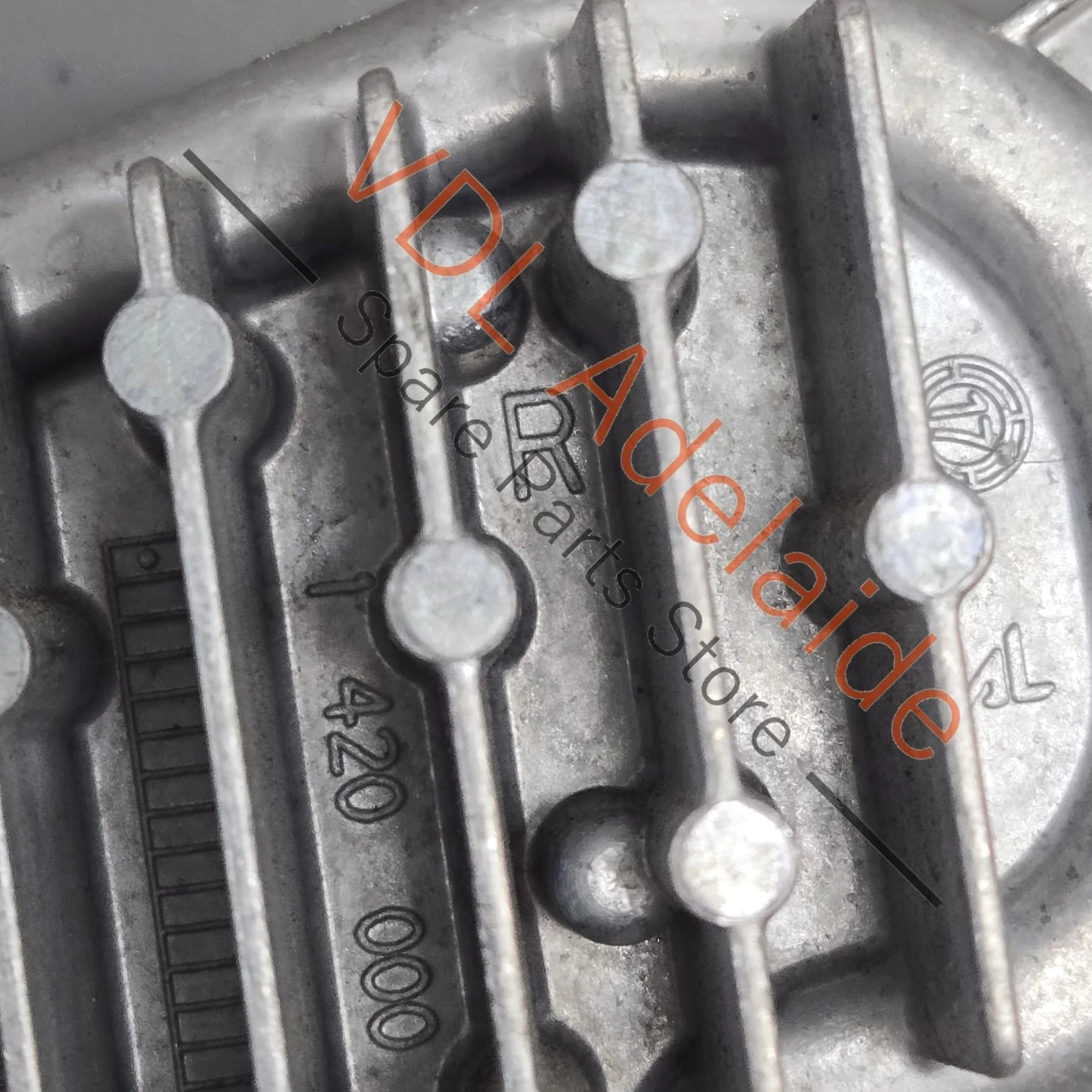 Genuine OEM Audi A5 S5 RS5 B9 Right Headlight Indicator Control Module 8W6998474C - Image 3
