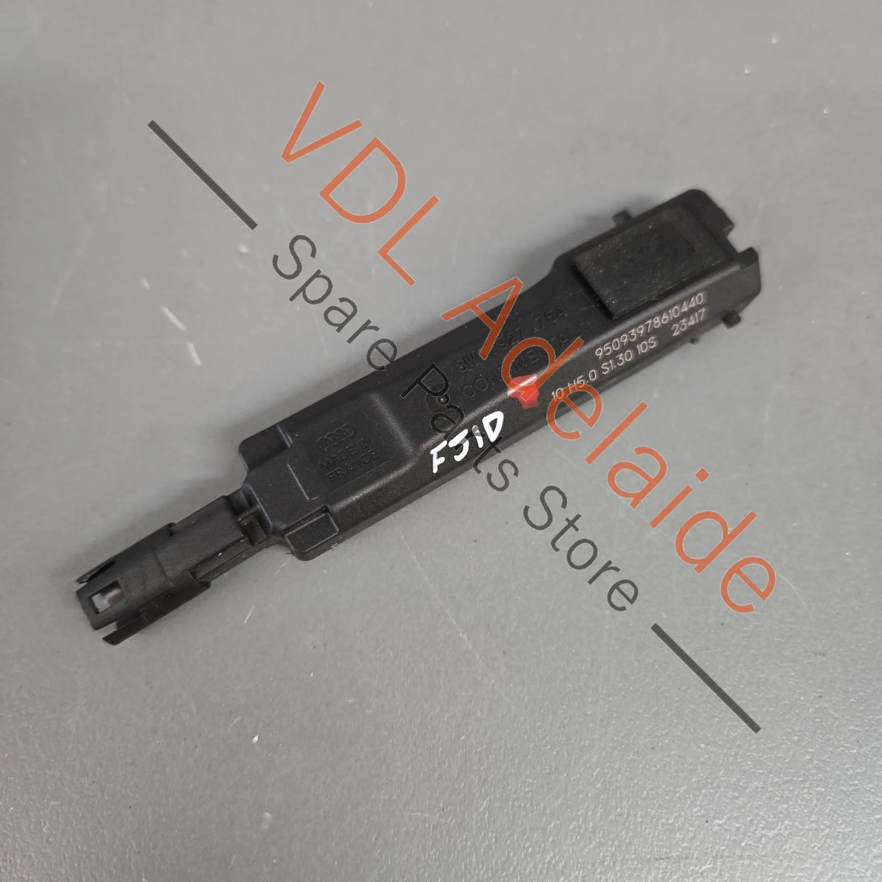 Audi RS5 F5 B9 Right Side Door Handle Keyless Entry Sensor 8W0927754