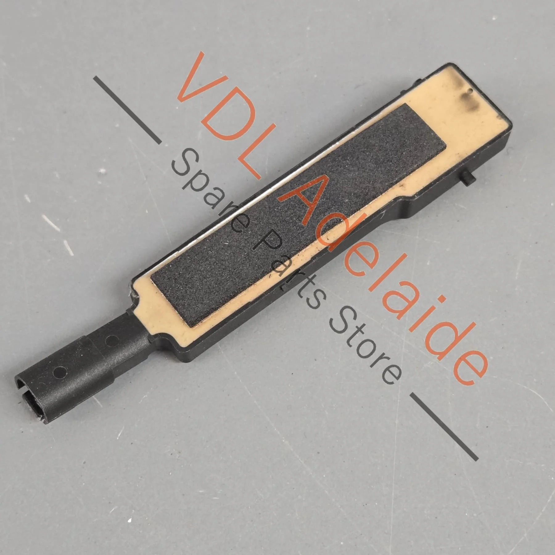 Audi RS5 F5 B9 Right Side Door Handle Keyless Entry Sensor 8W0927754 - Image 4