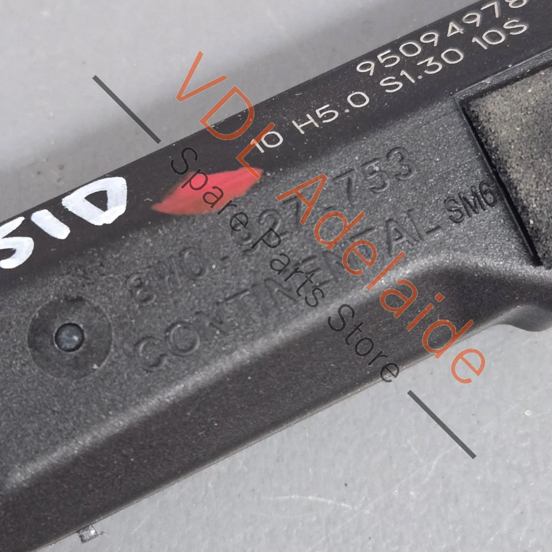 Audi RS5 F5 B9 Left Side Door Handle Keyless Entry Sensor 8W0927753 - Image 2