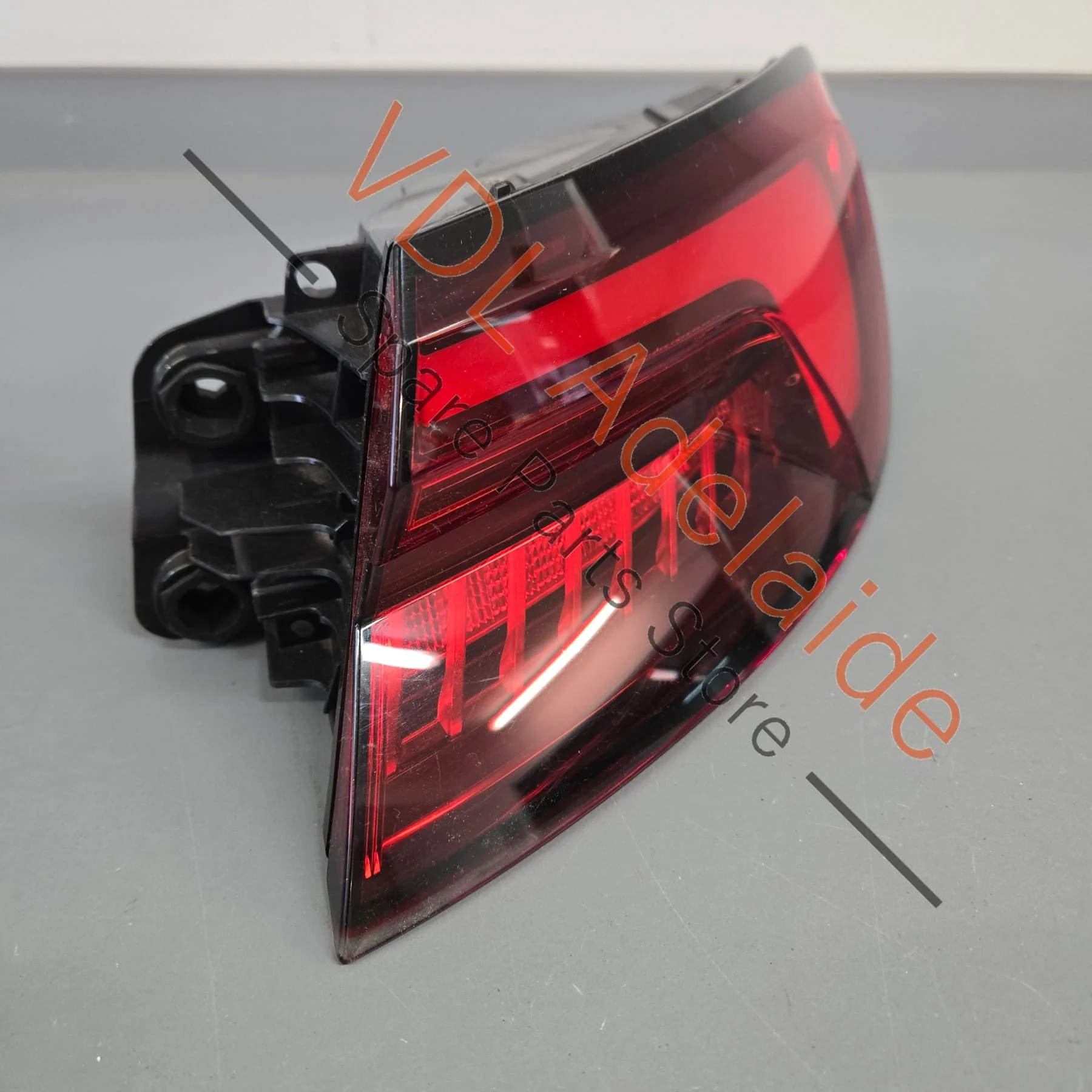 Audi RS5 Rear Right Outer Tail Lamp Light LED 8W6945092J 8W6945092P - Image 2