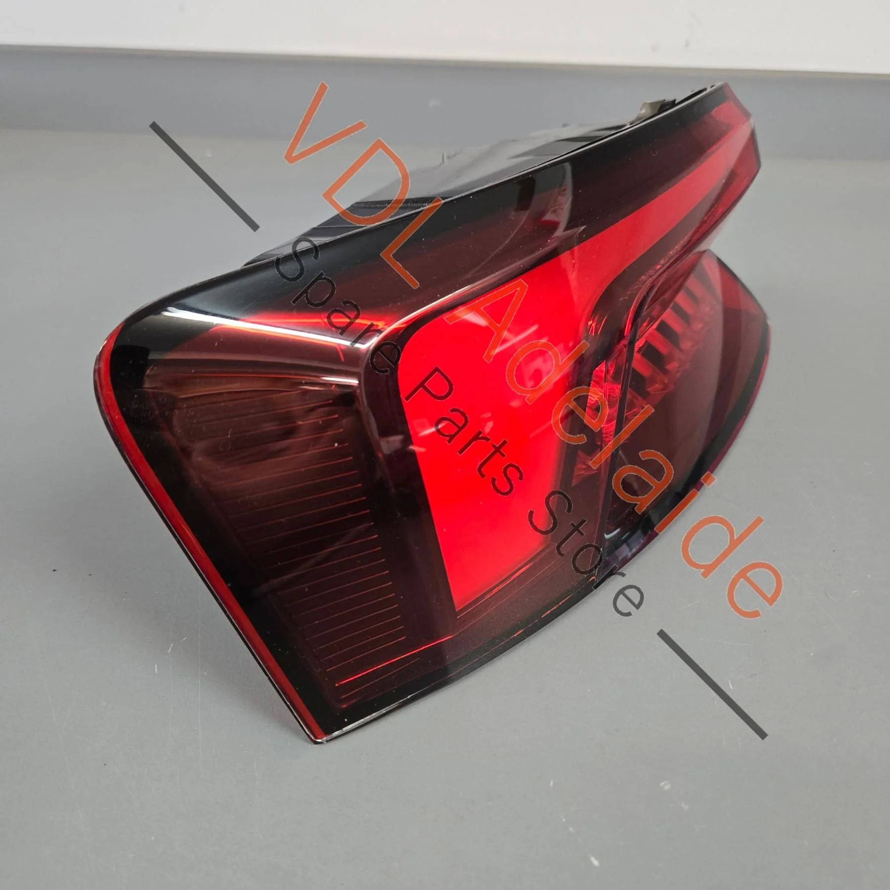 Audi RS5 Rear Left Outer Tail Lamp Light LED 8W6945091J 8W6945091P - Image 2
