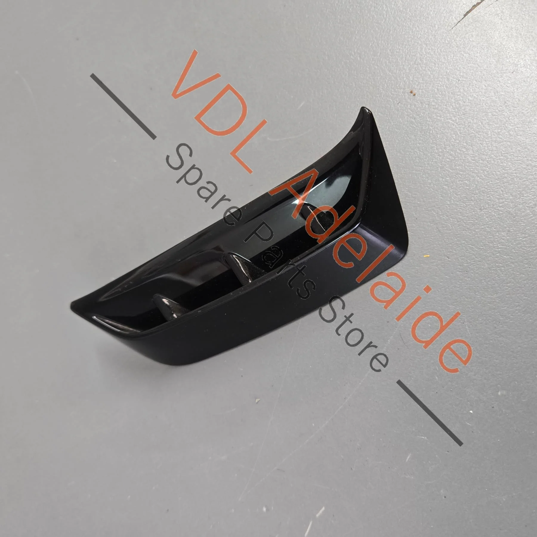 Audi RS5 front Right Fender Trim Filler Panel Gloss Black Exterior Molding 8W6853174 - Image 5