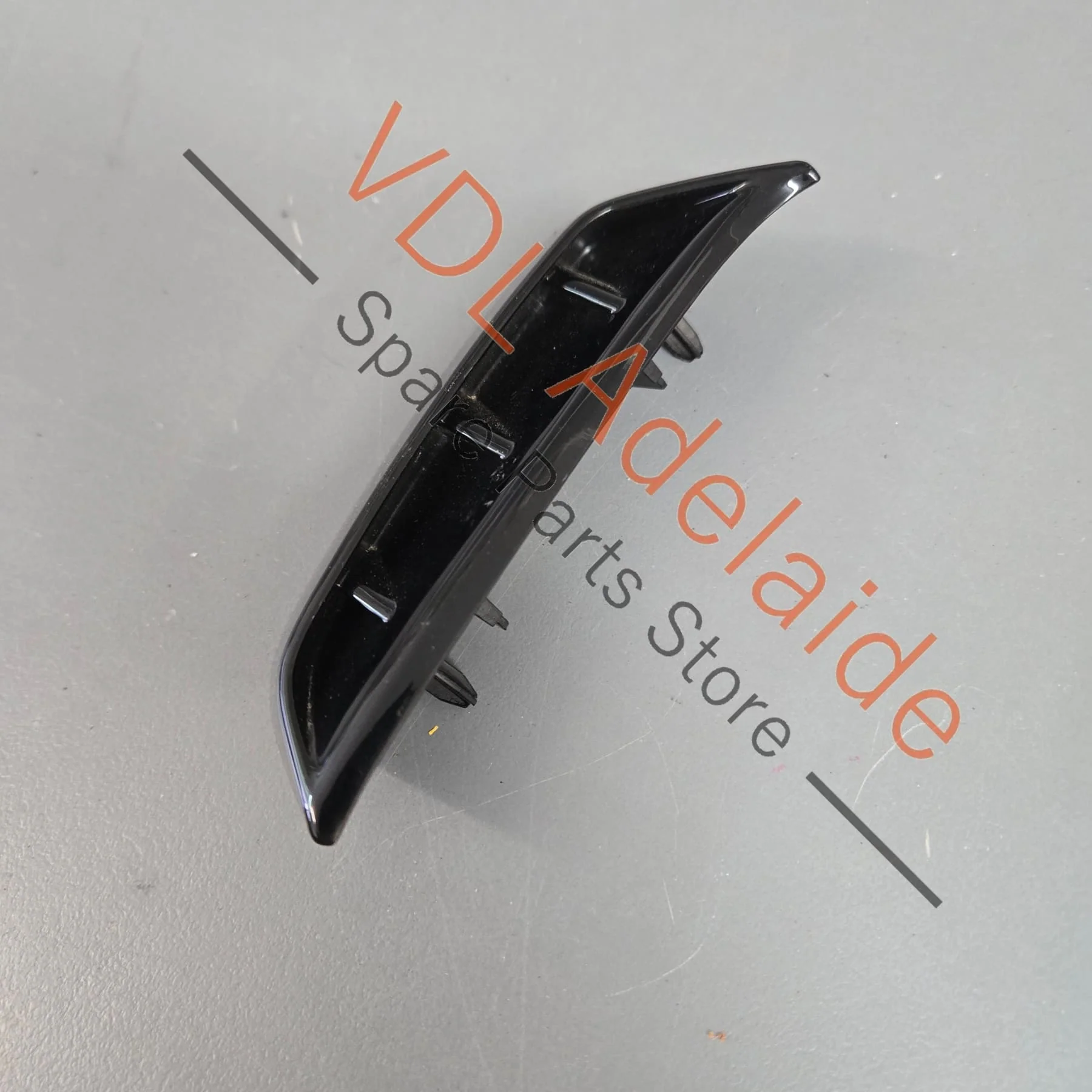 Audi RS5 front Left Fender Trim Filler Panel Gloss Black Exterior Molding 8W6853173 - Image 4