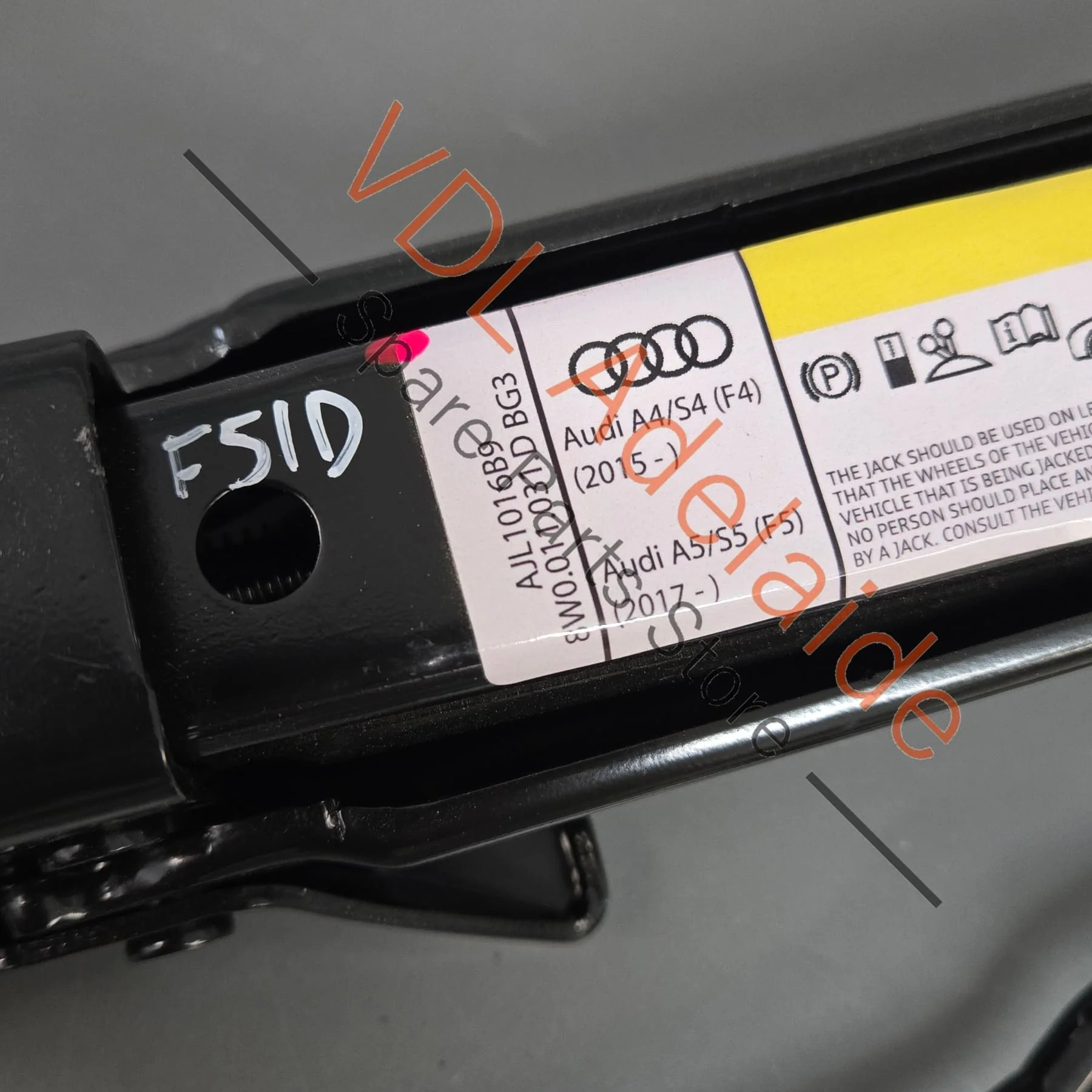 Original Audi A4 S4 Emergency Car Jack & Winder Tool Set for Flat Tyre 8W0011031D 8W0011031F - Image 2