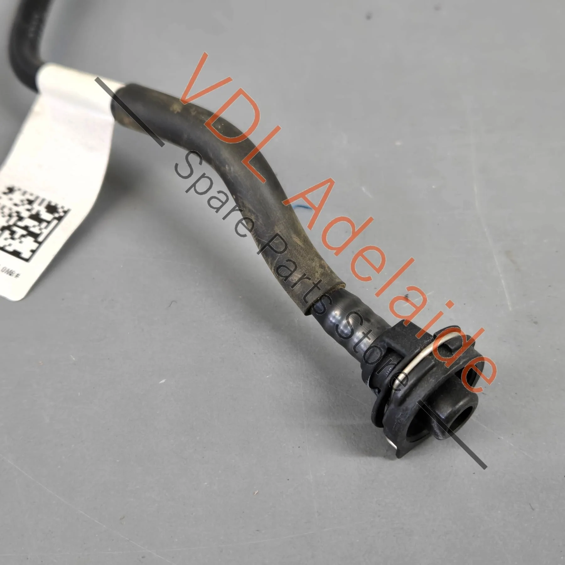 Audi RS5 Coolant Breather Bleeder Pipe Hose 8W0121081DA - Image 4