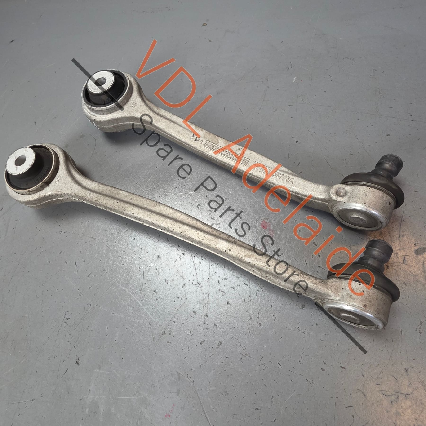 Audi RS5 B9 Front Right Upper Control Arm Set 8W0407510E 8W0407506E