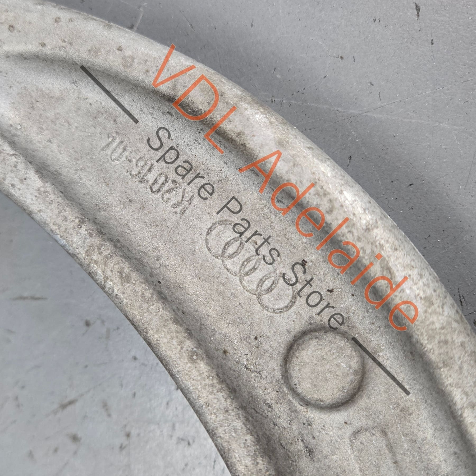 Audi A4 A5 Front Right Lower Control Arm Wishbone 8W0407694B 8W0407694A - Image 3