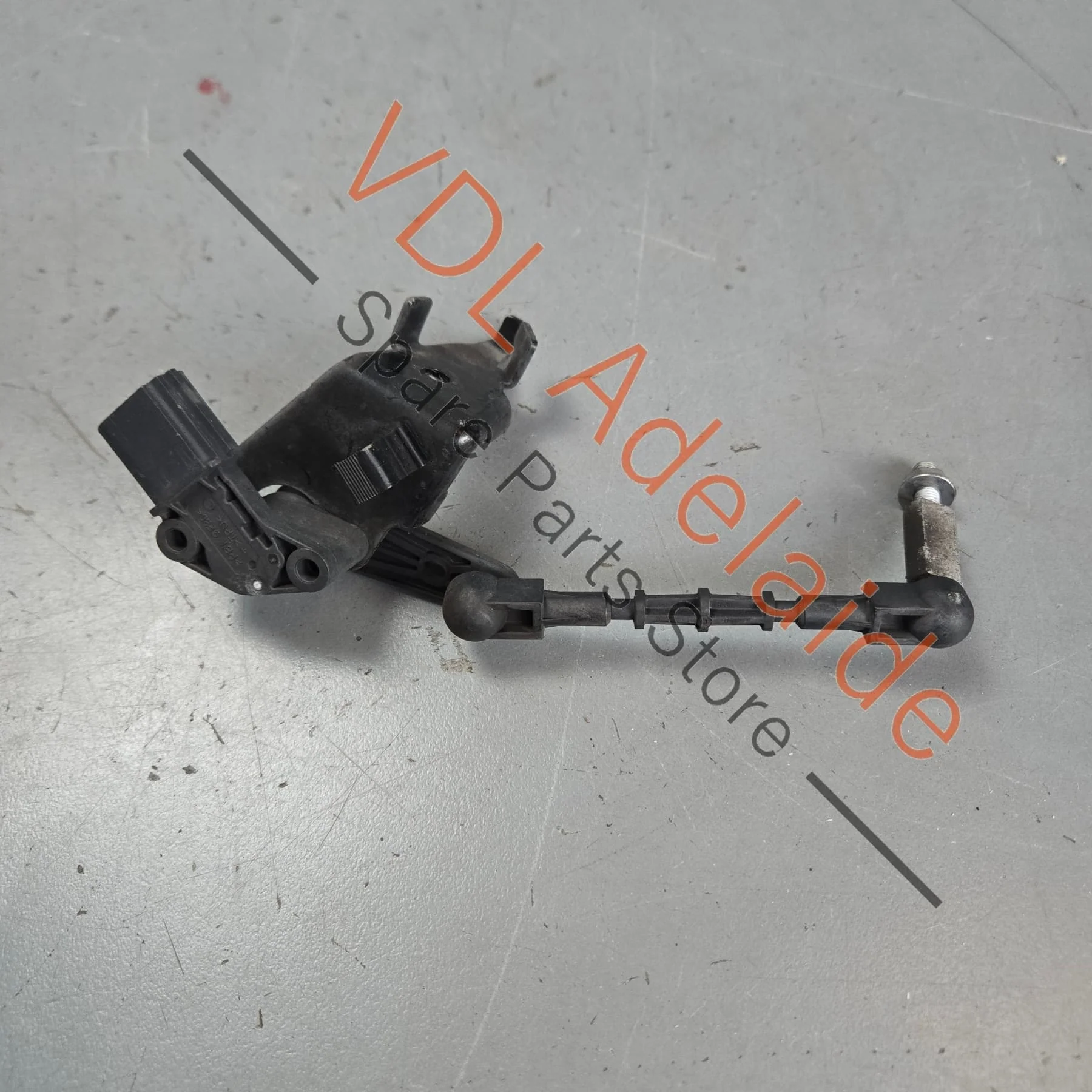 Audi RS5 F5 B9 Front Right Suspension Level Sensor 8W0941286E