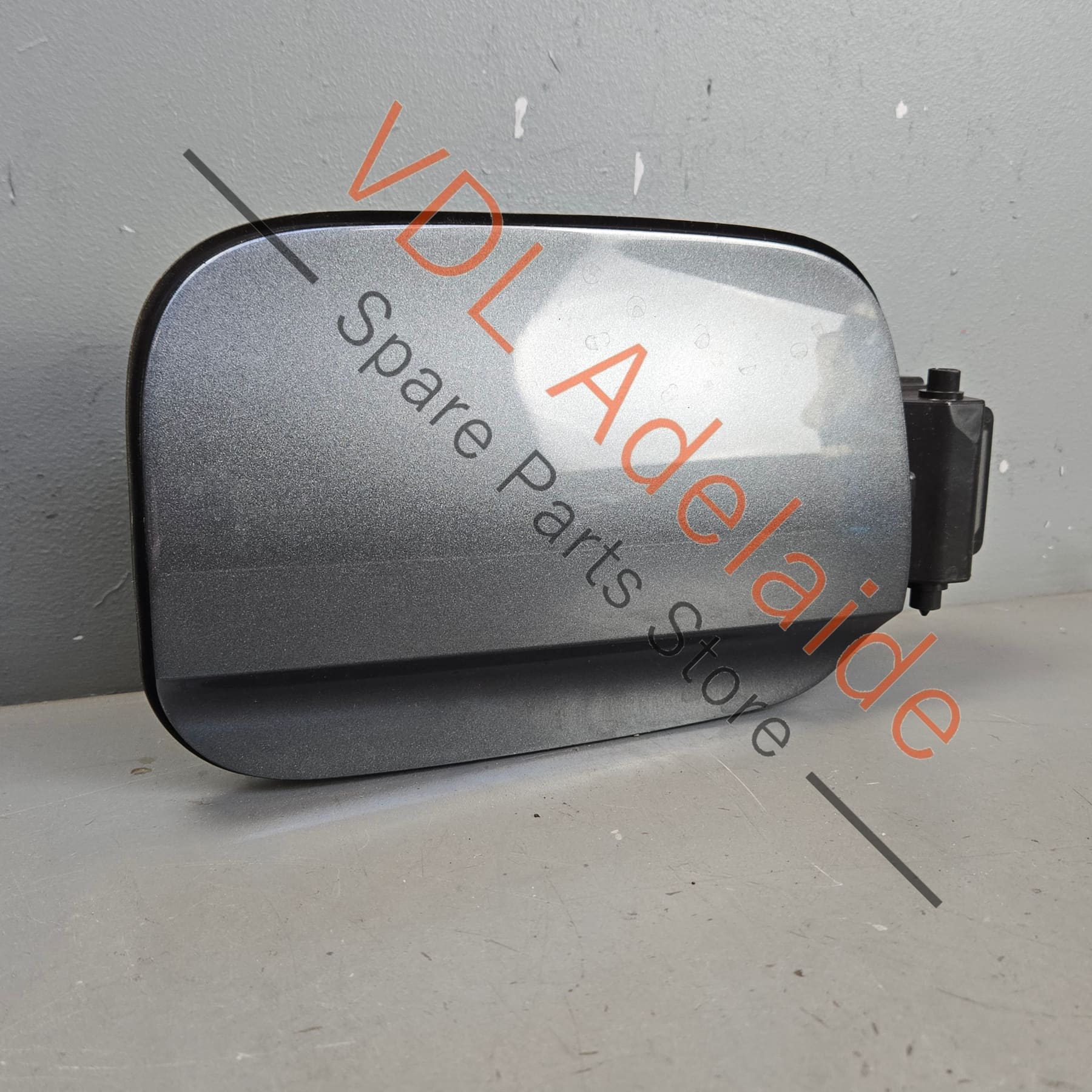 Audi RS5 Petrol Gas Fuel Filler Door Cap Flap Daytona Grey 6Y / Z7S