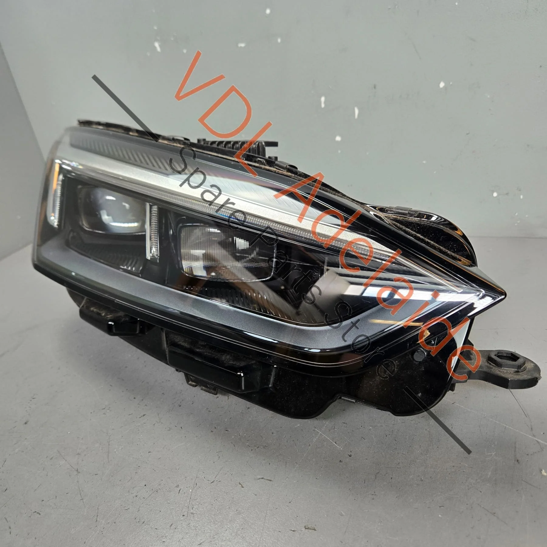 Audi RS5 B9 LED Matrix Headlight suit RHD models 8W6941784D - Image 2
