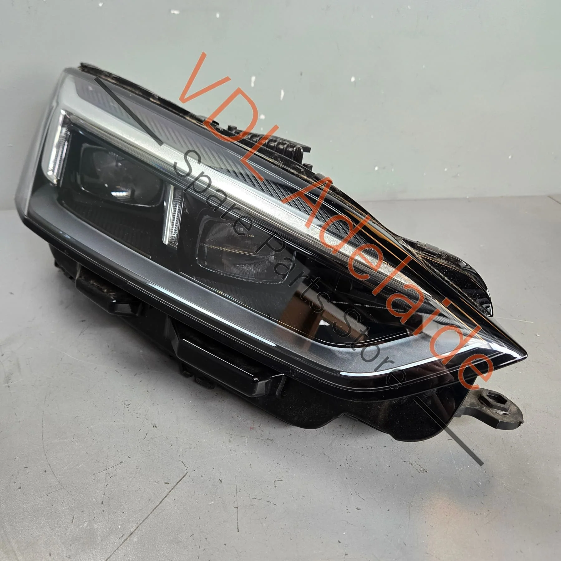 Audi RS5 B9 LED Matrix Headlight suit RHD models 8W6941784D - Image 3