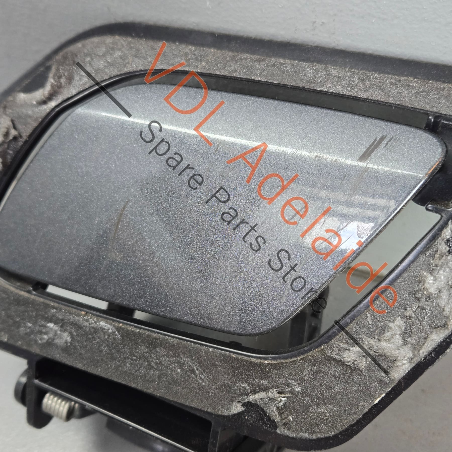 Audi RS4 RS5 Front Bumper Headlight Washer Cover and mounting bracket assembly Left 8W6807787B 8W6955275B - Image 4