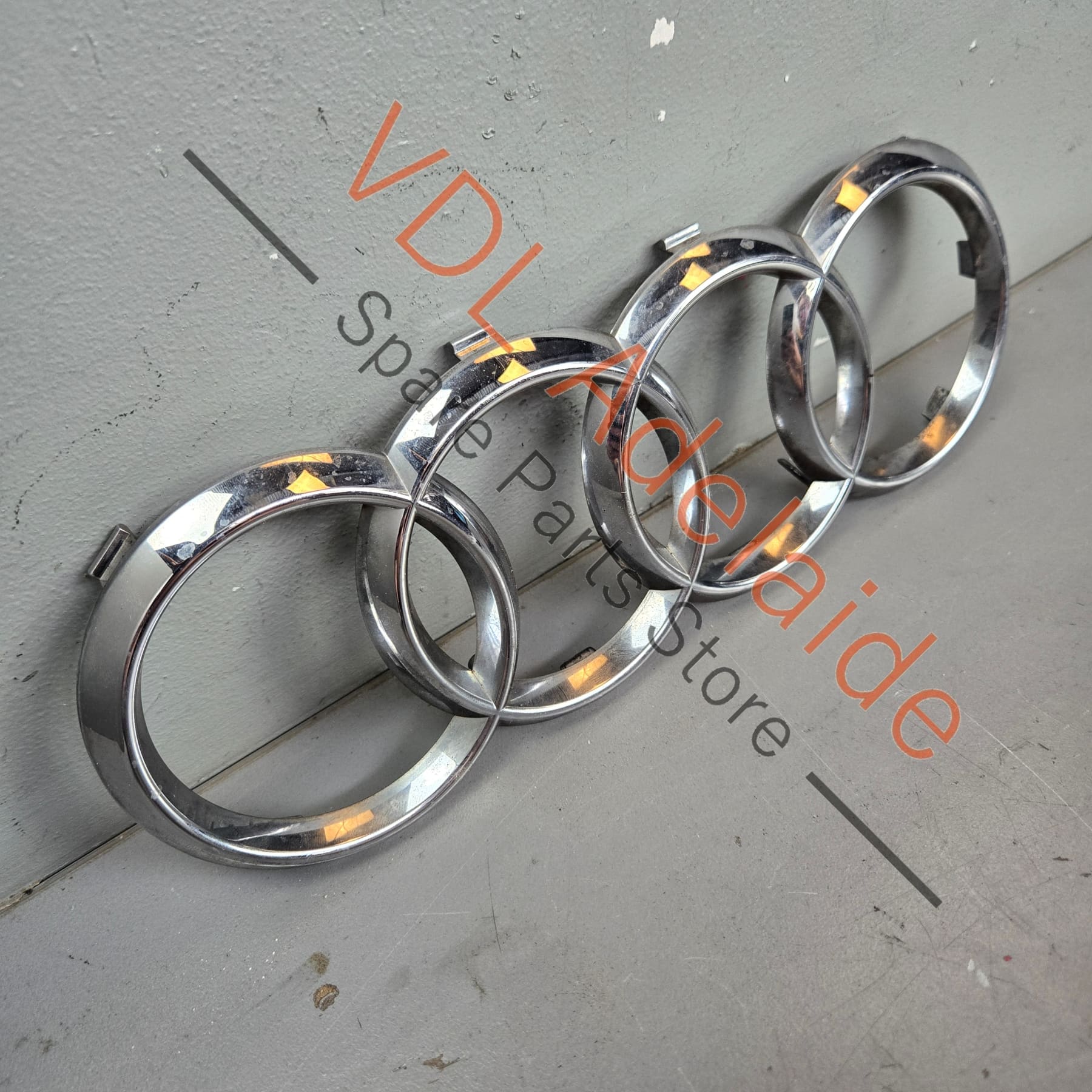 Audi RS5 Front Grille Badge Audi Rings 8T0853605 2ZZ - Image 2