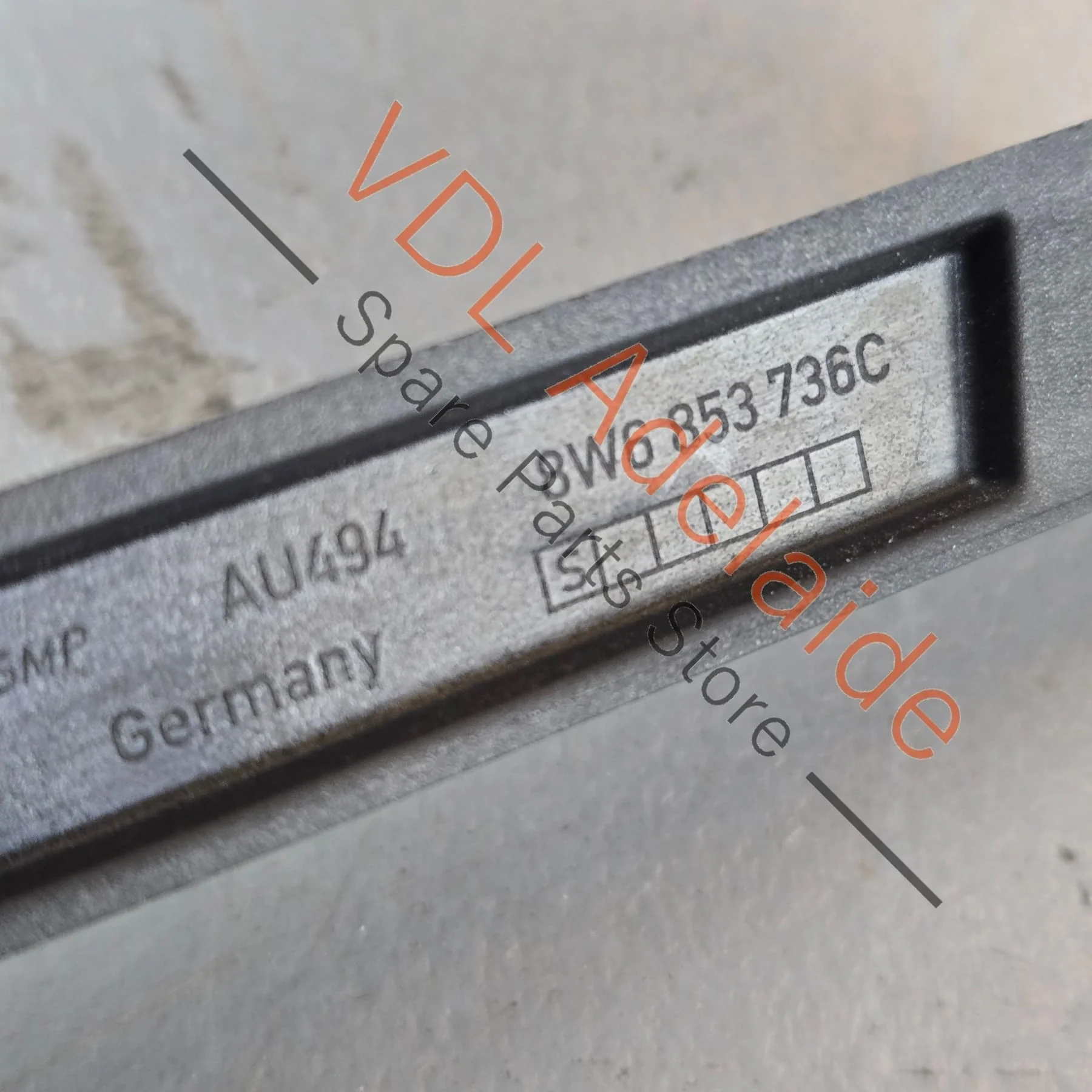 Audi RS5 Front Grille Badge Chrome 8W6853736C 2ZZ - Image 6