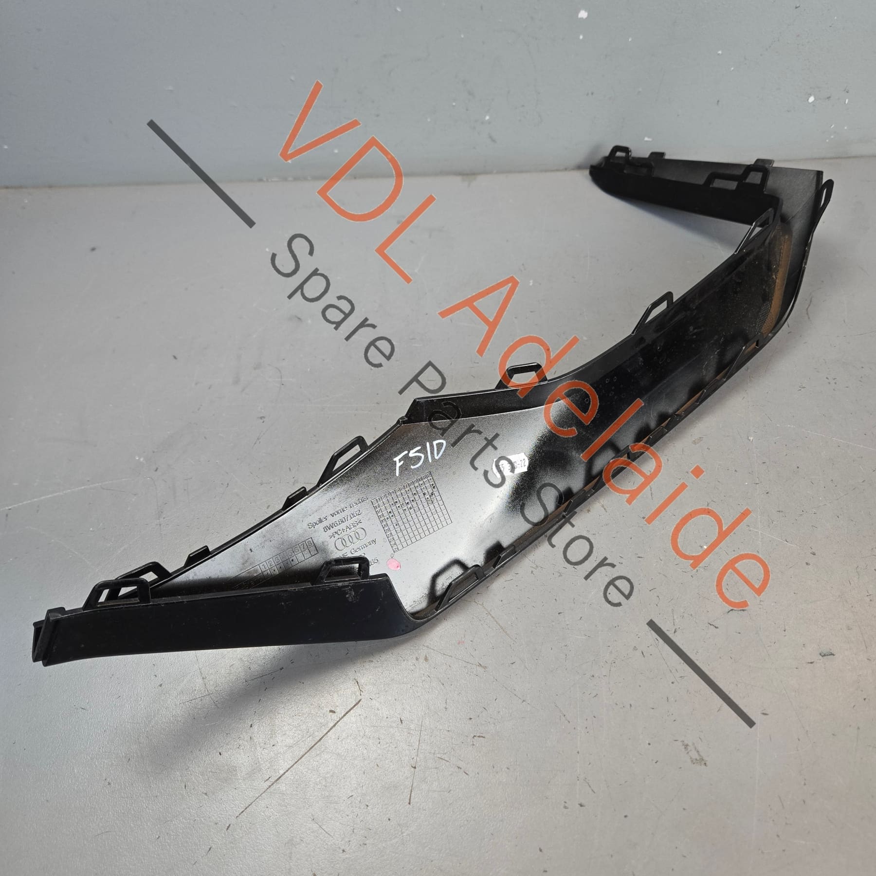Audi RS5 B9 Front Right Bumper Trim Black Gloss 8W6807062 T94 - Image 8
