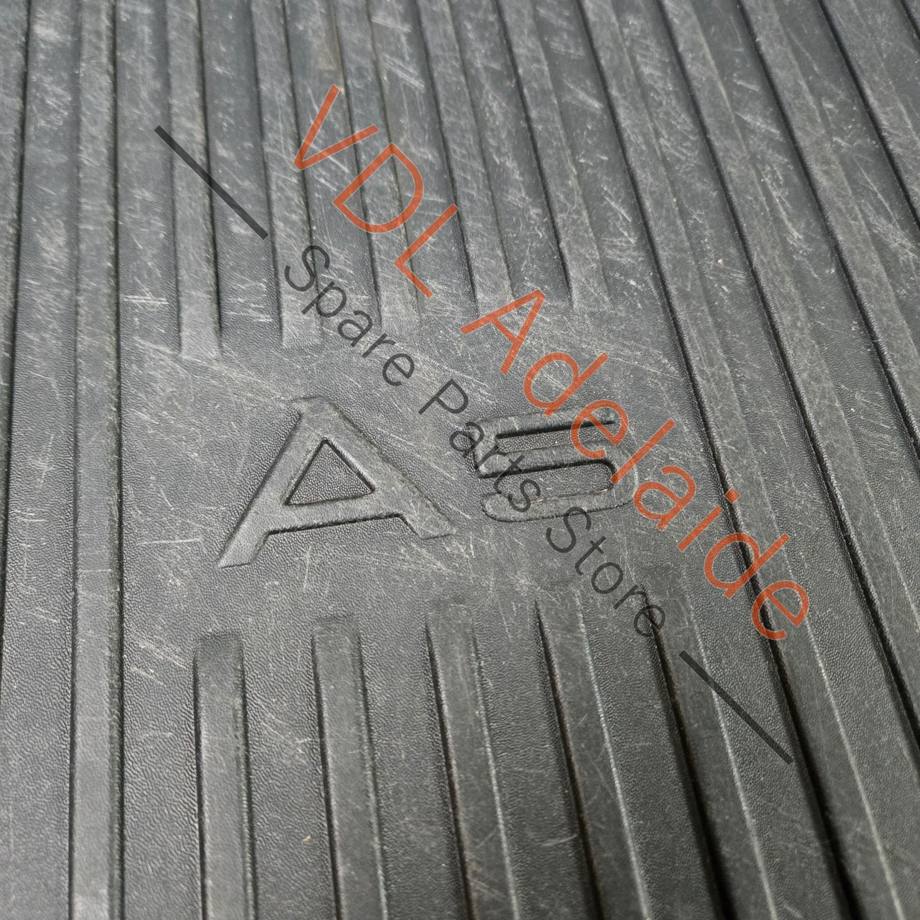 Audi A5 S5 RS5 B9 Genuine Rear Cargo Boot Liner Protector Accessory 8W6061180 - Image 2