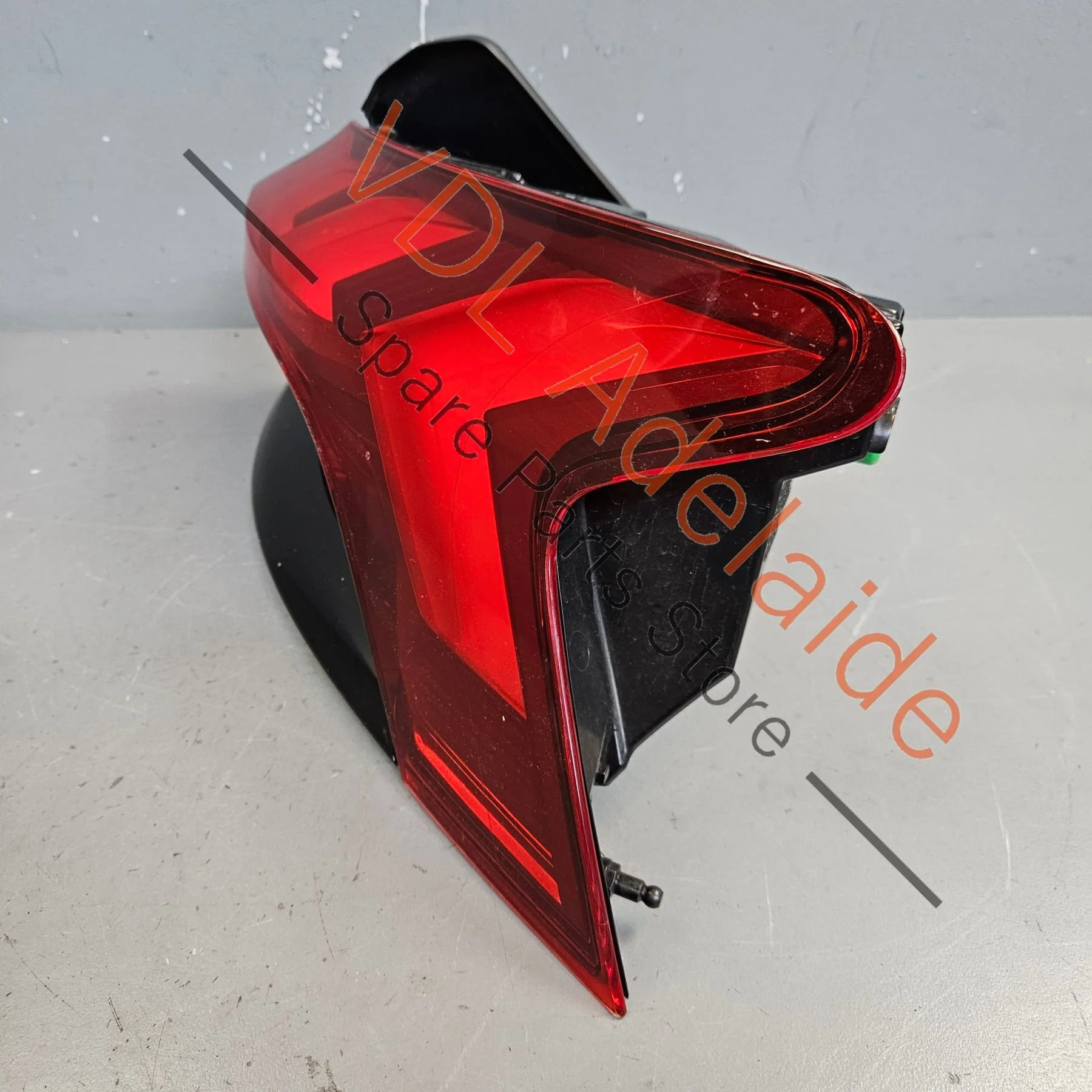 Audi e-Tron GT Rear Right Tail Light Lamp LED 4J3945092 - Image 5