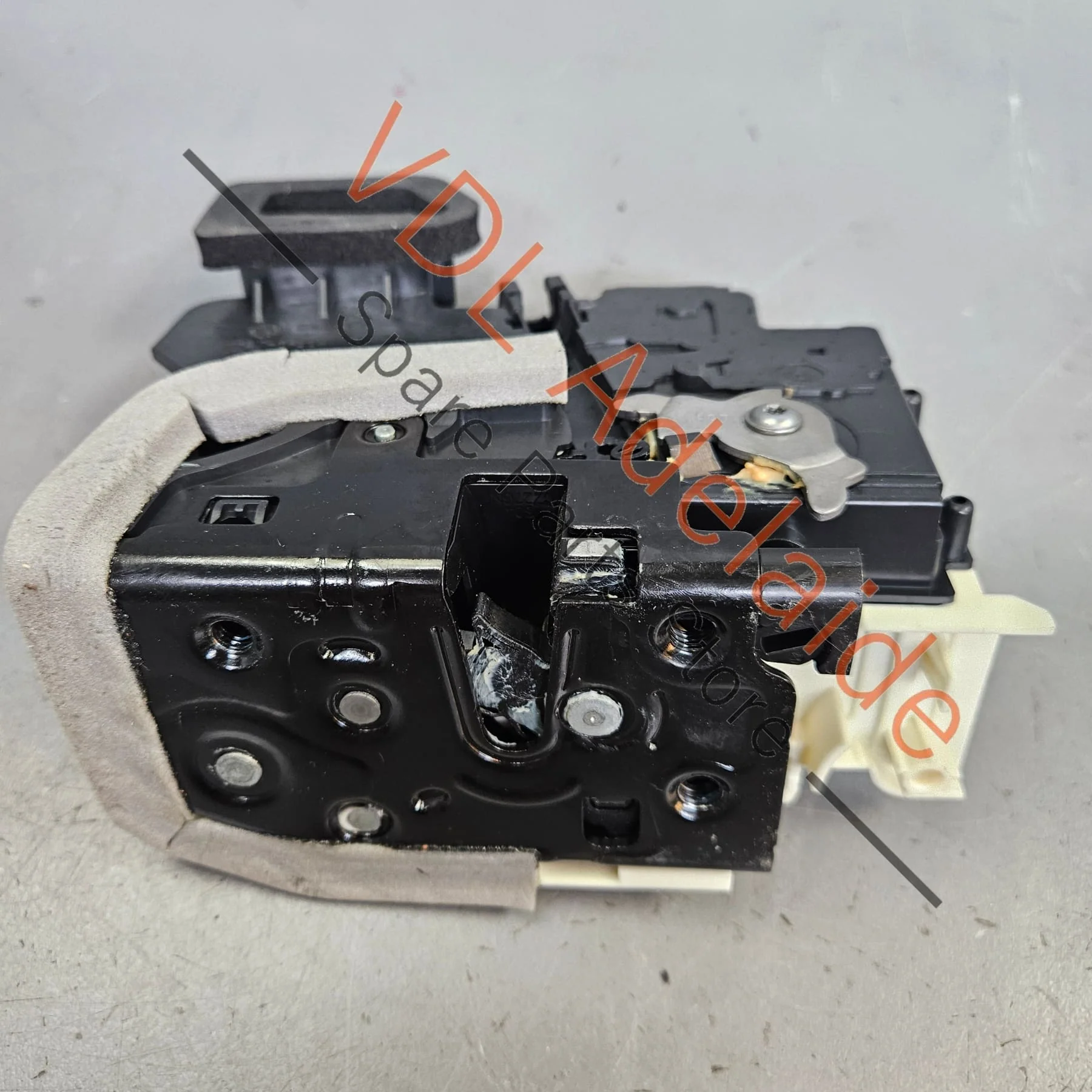 Audi Left Front Door Lock Module 4K2837015J - Image 5