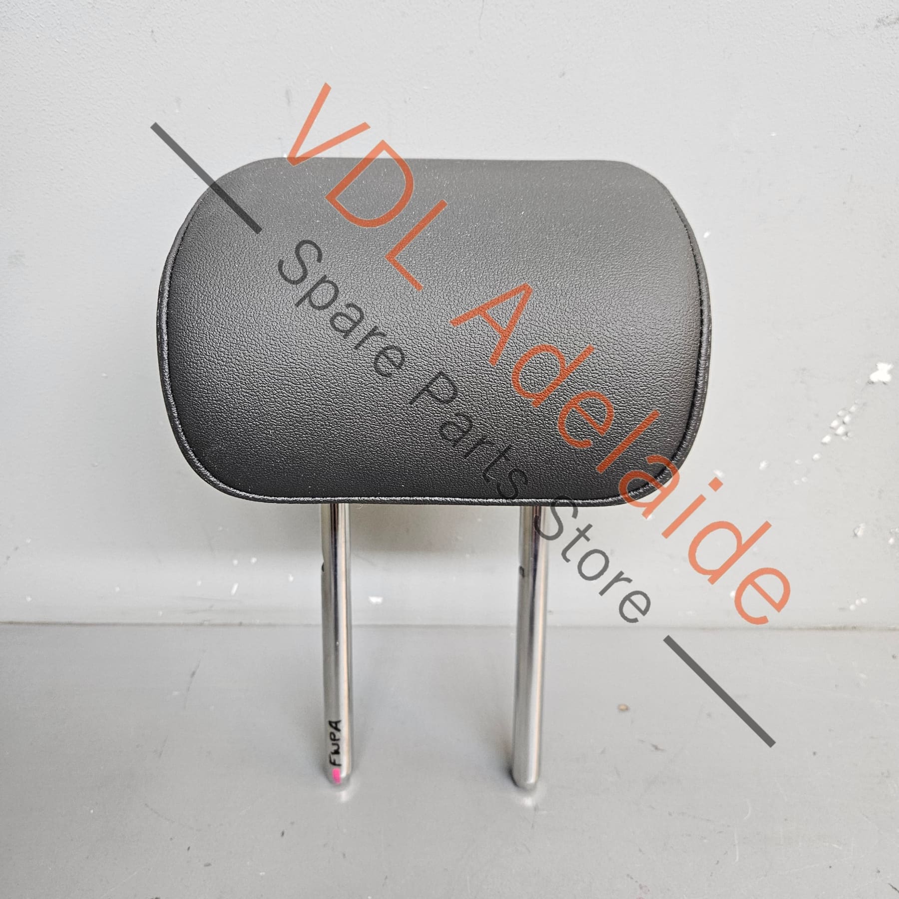 Audi e-Tron Rear Middle Centre Head Rest Headrest Restraint 4J3885900E 38M
