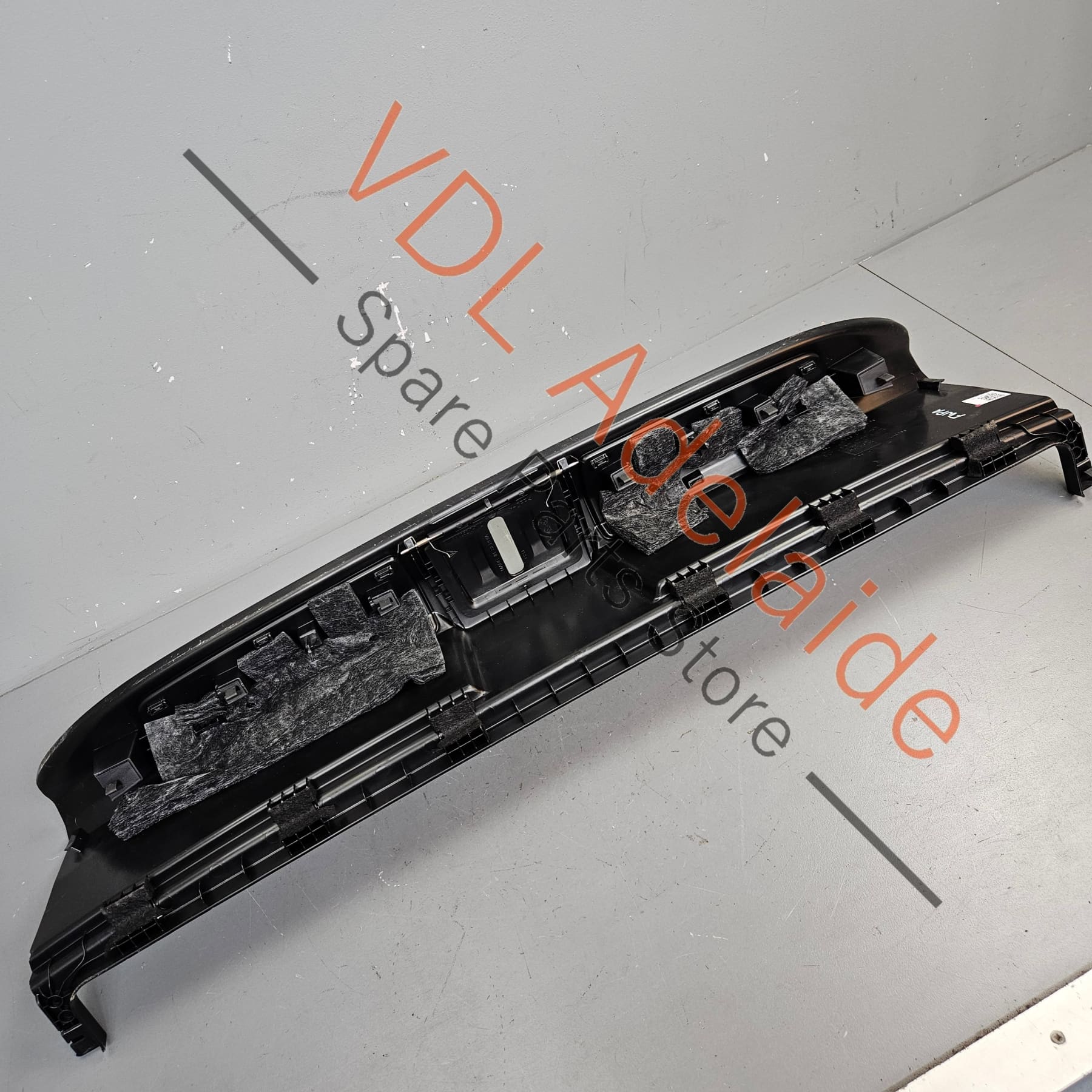 Audi e-Tron Rear Boot Cargo Loading Edge Strip Trim 9J1867707J 1E0 - Image 10