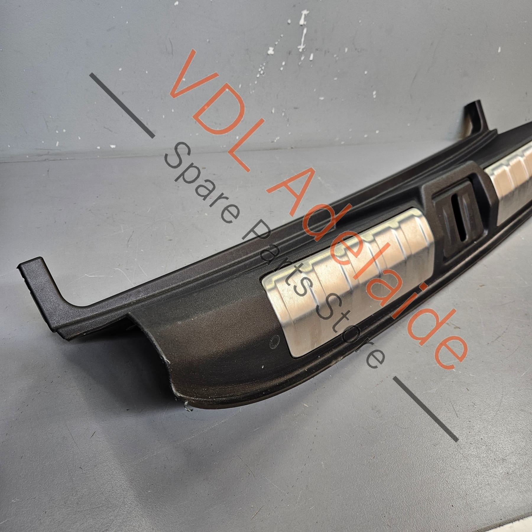 Audi e-Tron Rear Boot Cargo Loading Edge Strip Trim 9J1867707J 1E0 - Image 3