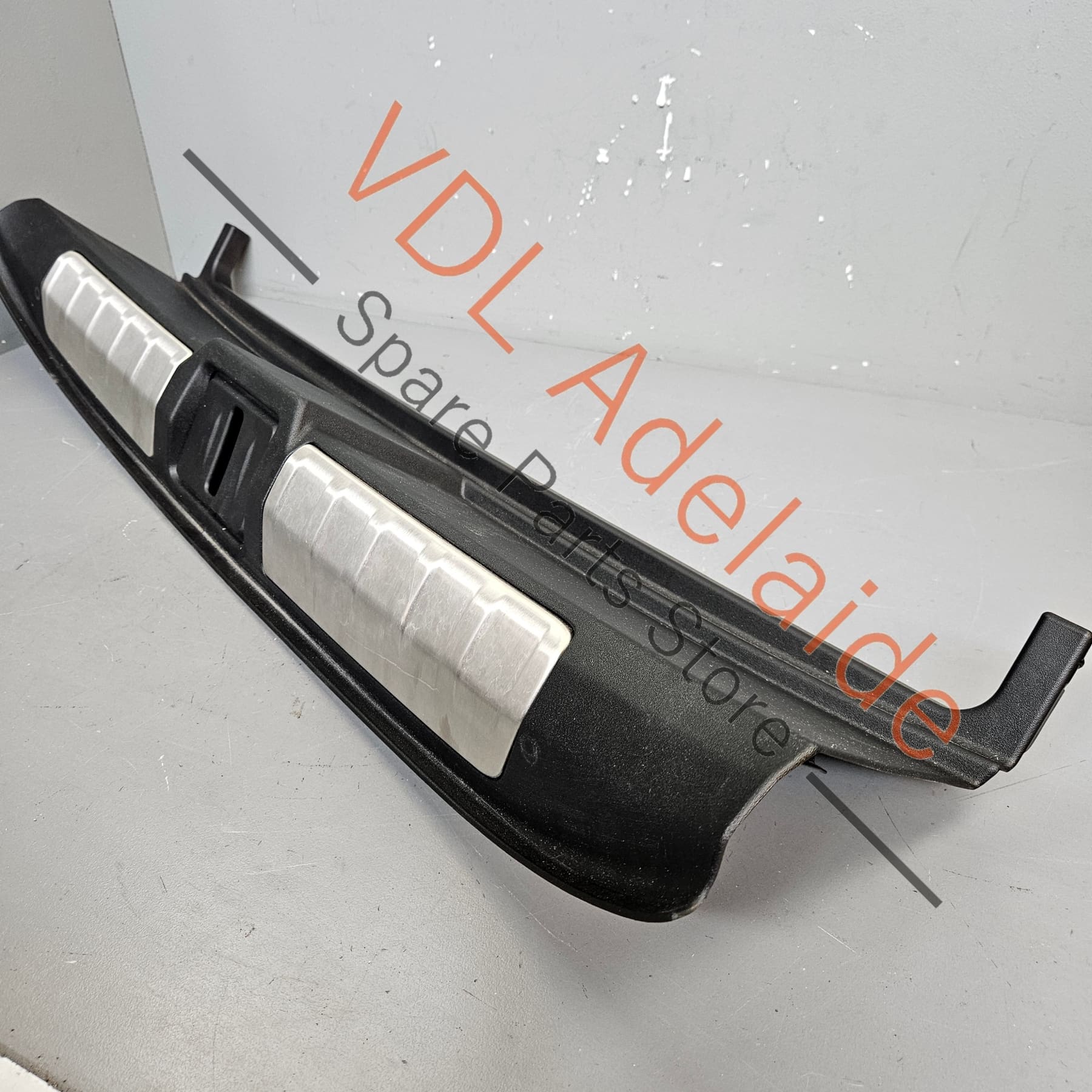 Audi e-Tron Rear Boot Cargo Loading Edge Strip Trim 9J1867707J 1E0 - Image 5