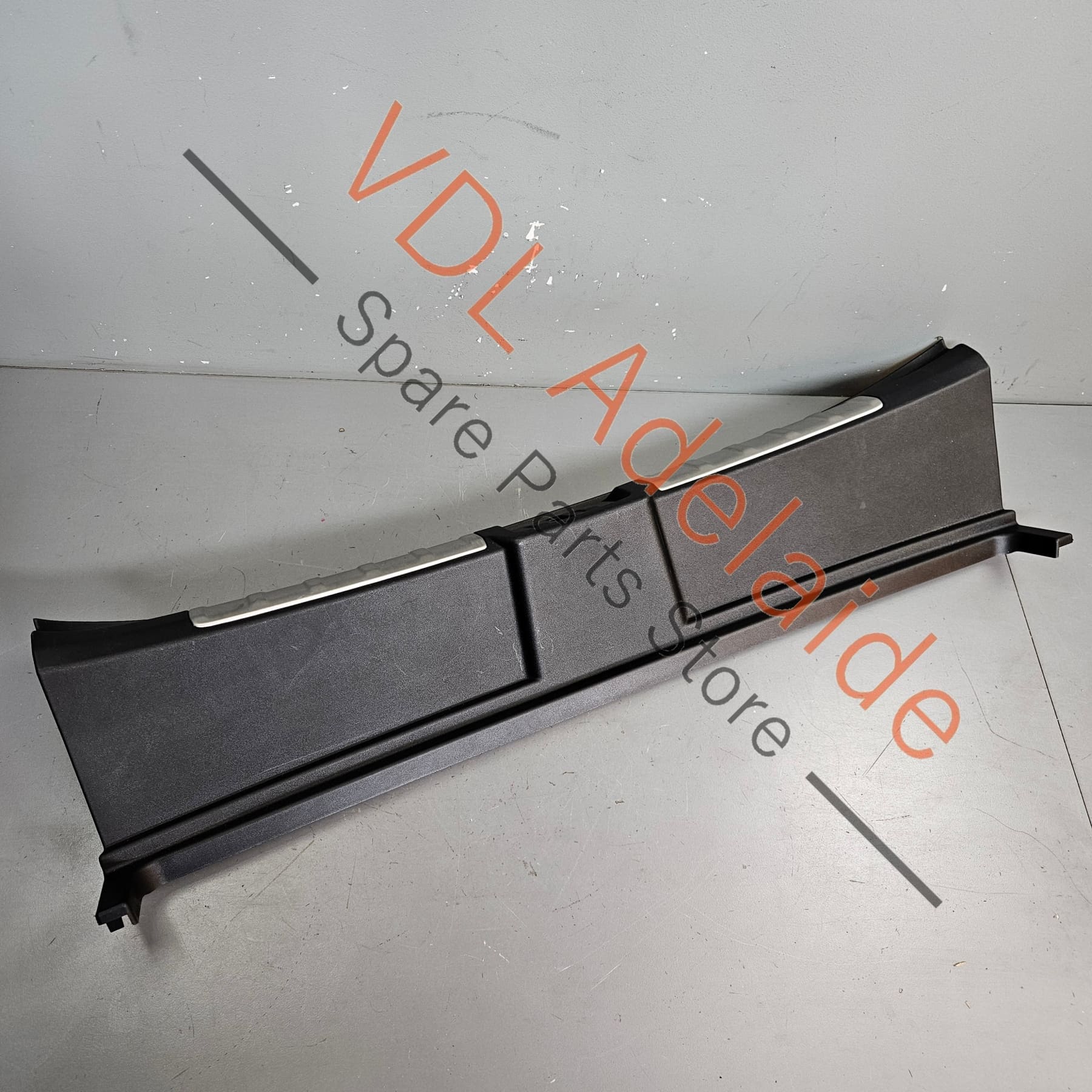 Audi e-Tron Rear Boot Cargo Loading Edge Strip Trim 9J1867707J 1E0 - Image 8