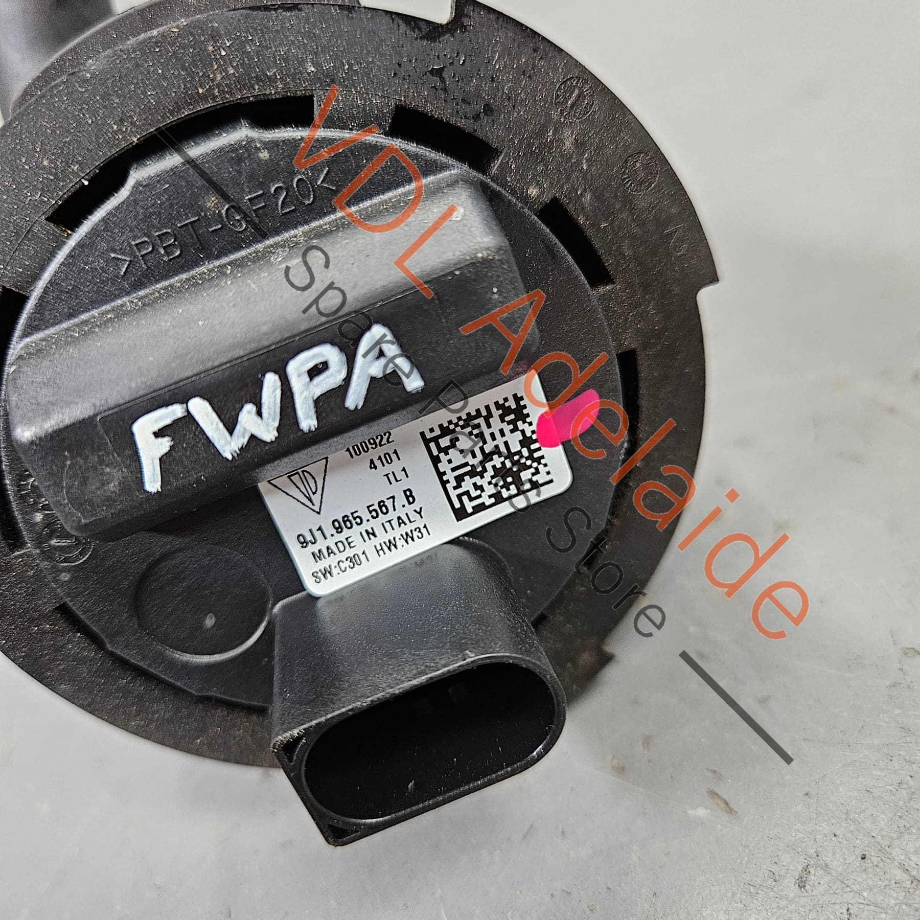 Audi e-Tron Porsche Taycan Electric Coolant Circulation Pump 9J1965567B - Image 5