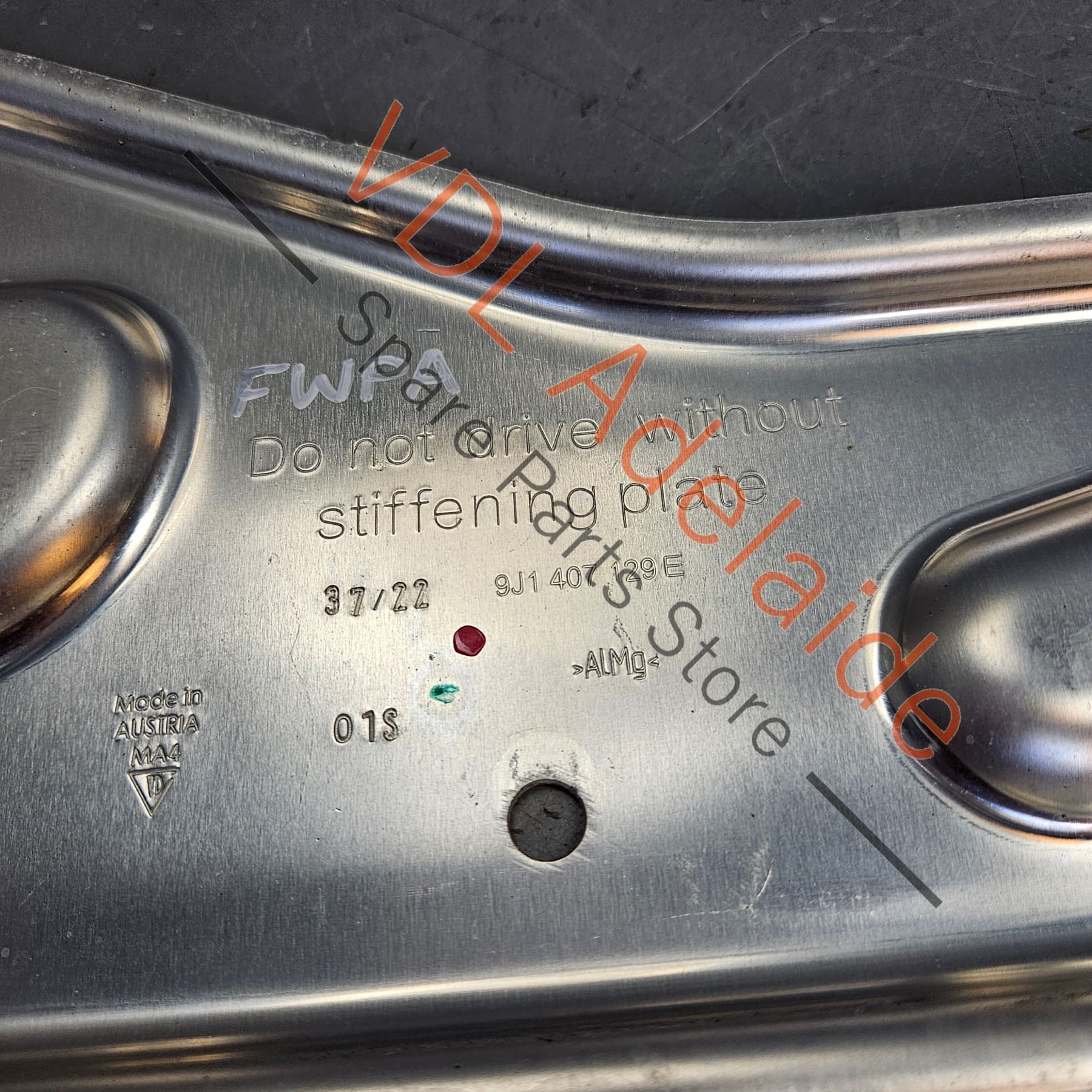 Audi e-Tron Front Left Chassis Stiffening Bracket Plate Reinforcement 9J1407129E - Image 3