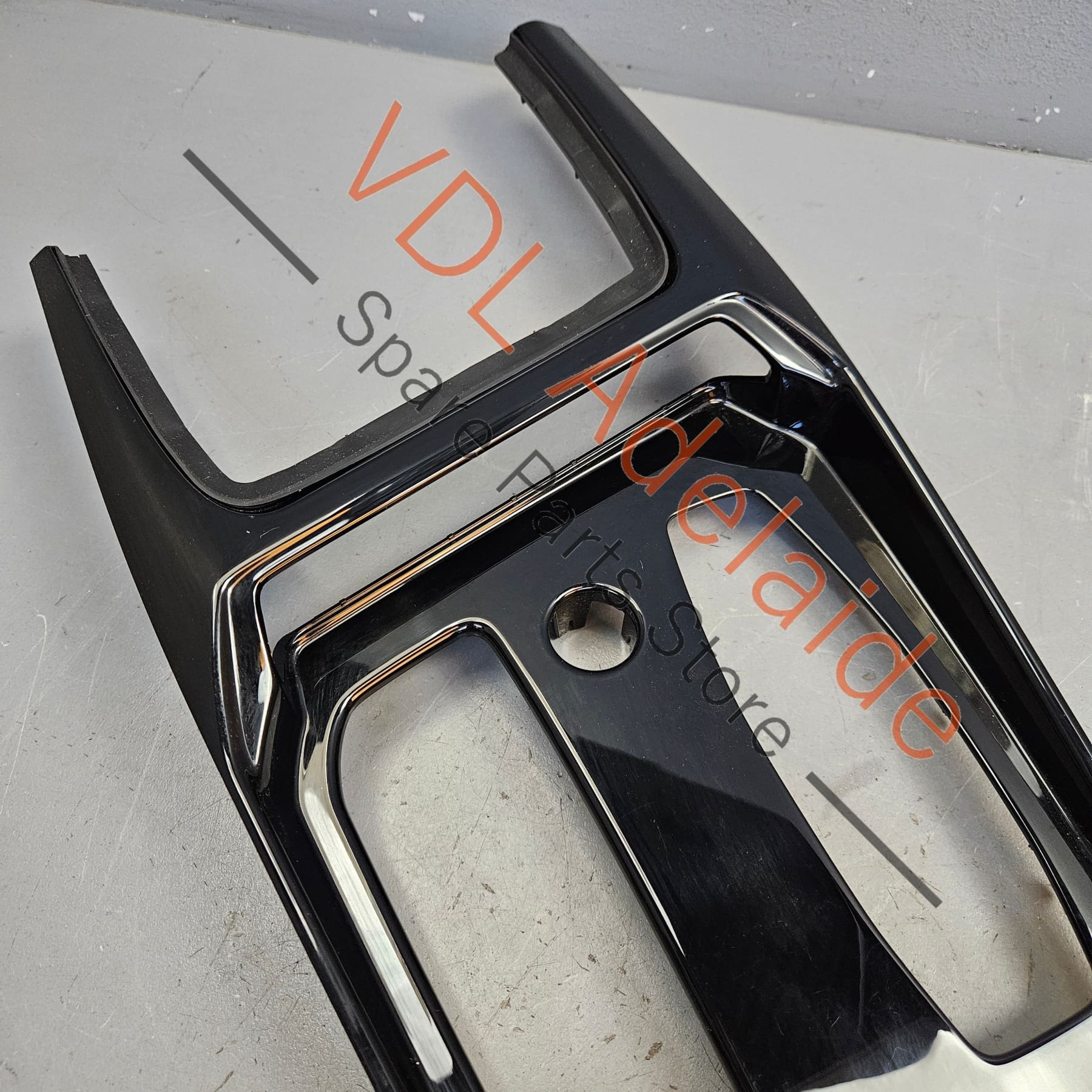 Audi e-Tron GT Interior Centre Console Gloss Black Trim 4J3864365A V58 - Image 5
