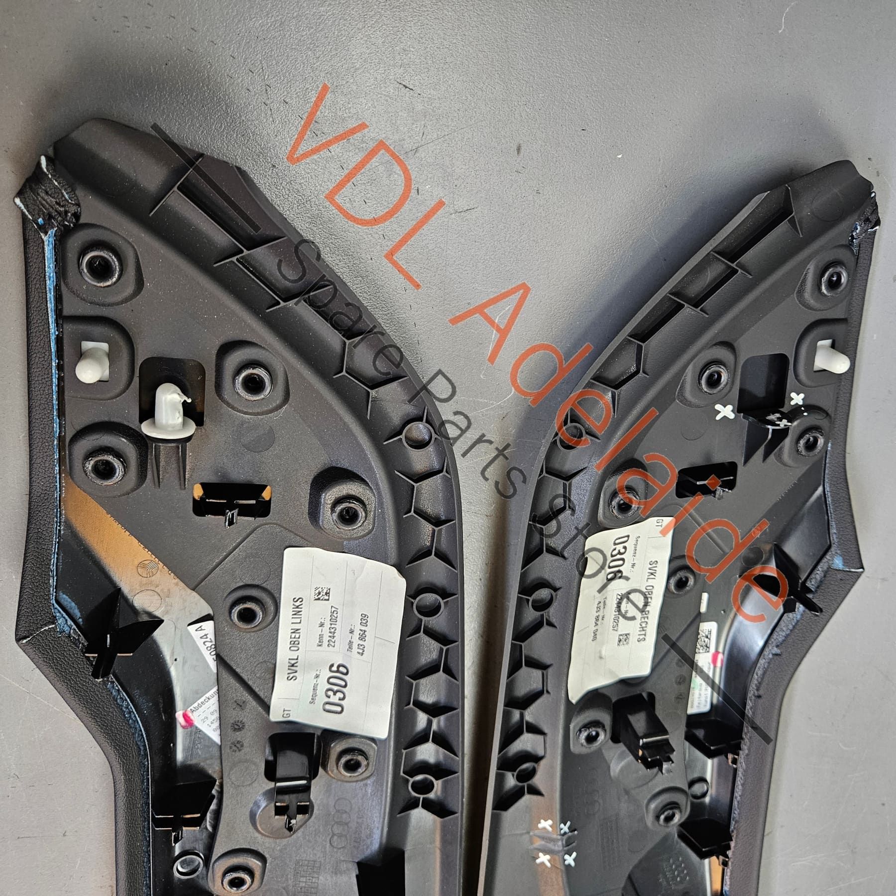 Pair of Audi e-Tron GT Interior Centre Console Leatherette Side Covers 4J3864039 38M 4J3864040 38M - Image 14