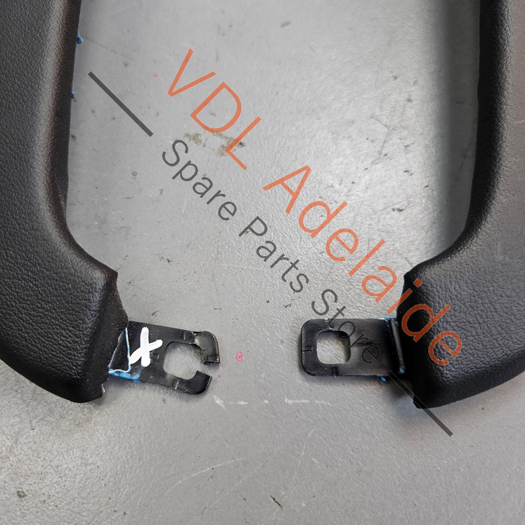 Pair of Audi e-Tron GT Interior Centre Console Leatherette Side Covers 4J3864147 38M 4J3864148 38M - Image 6